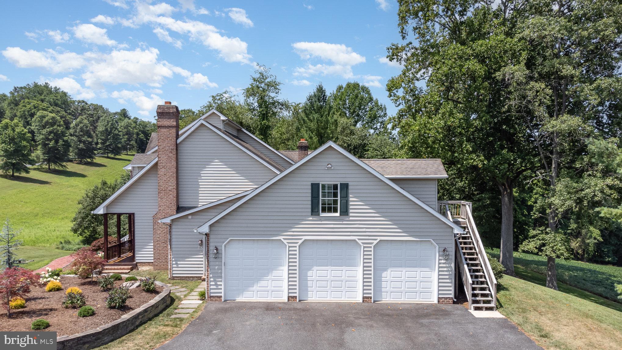 FOREST HILL - Residential