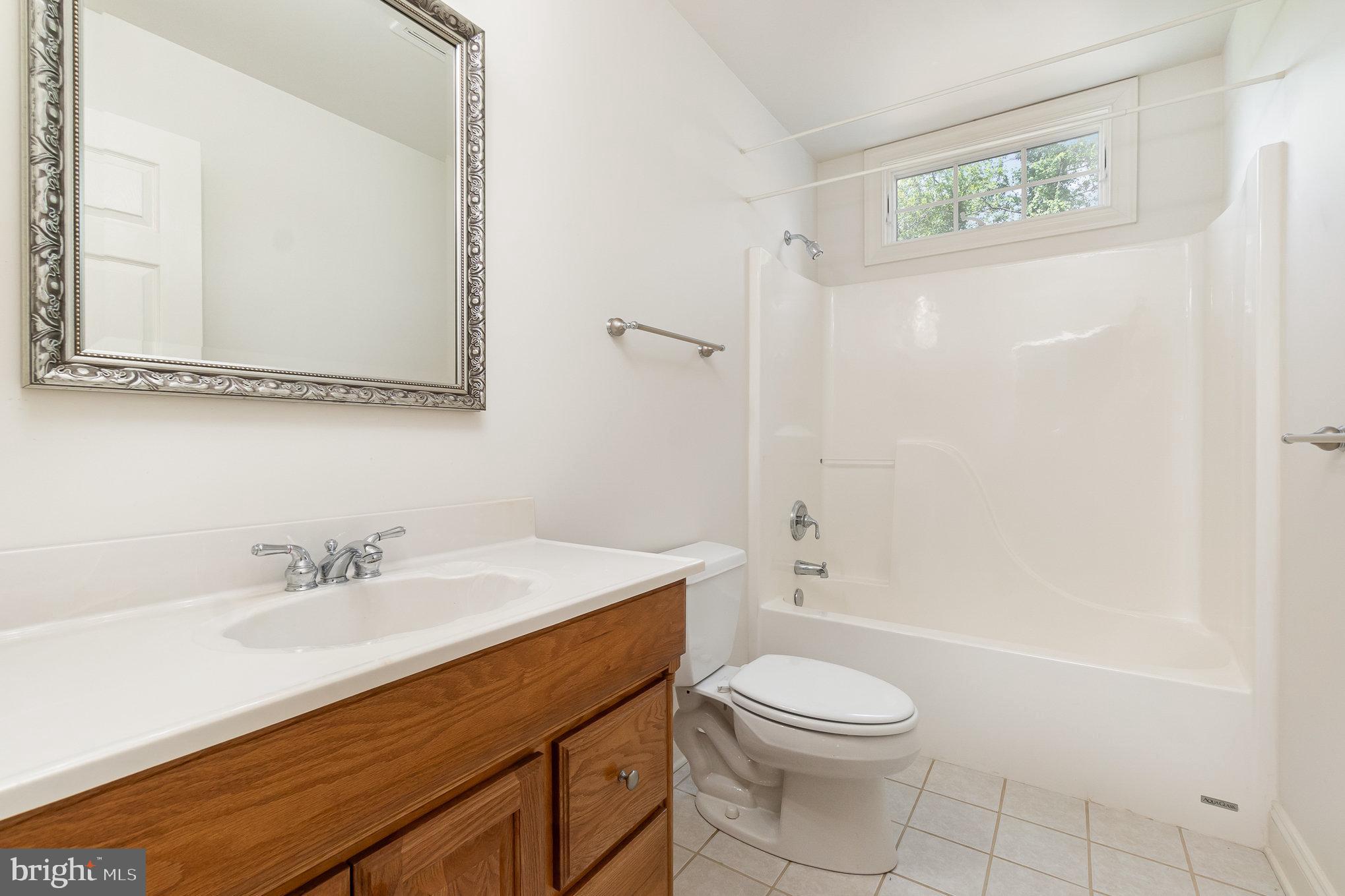 FOREST HILL - Residential