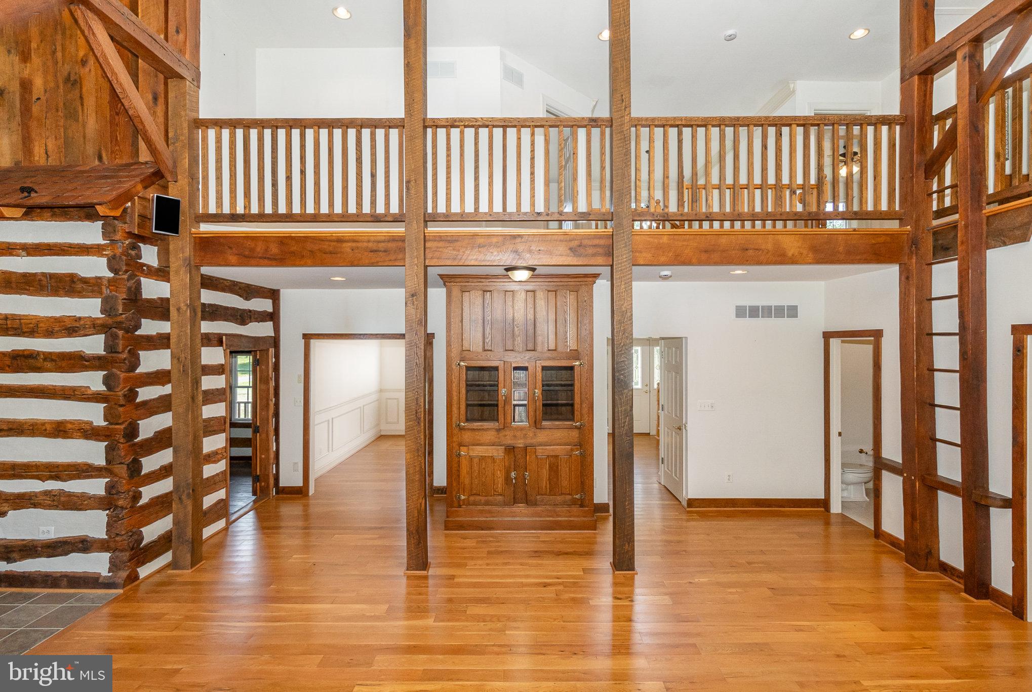 FOREST HILL - Residential