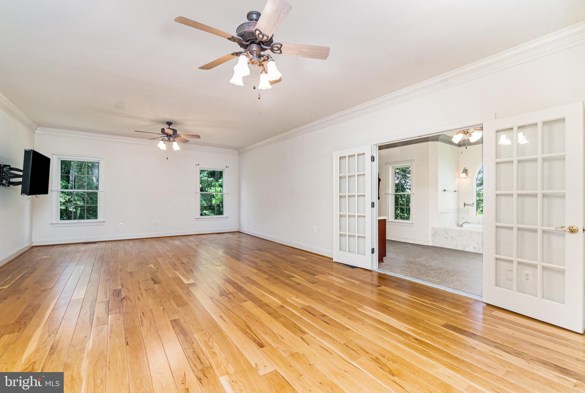 FOREST HILL - Residential