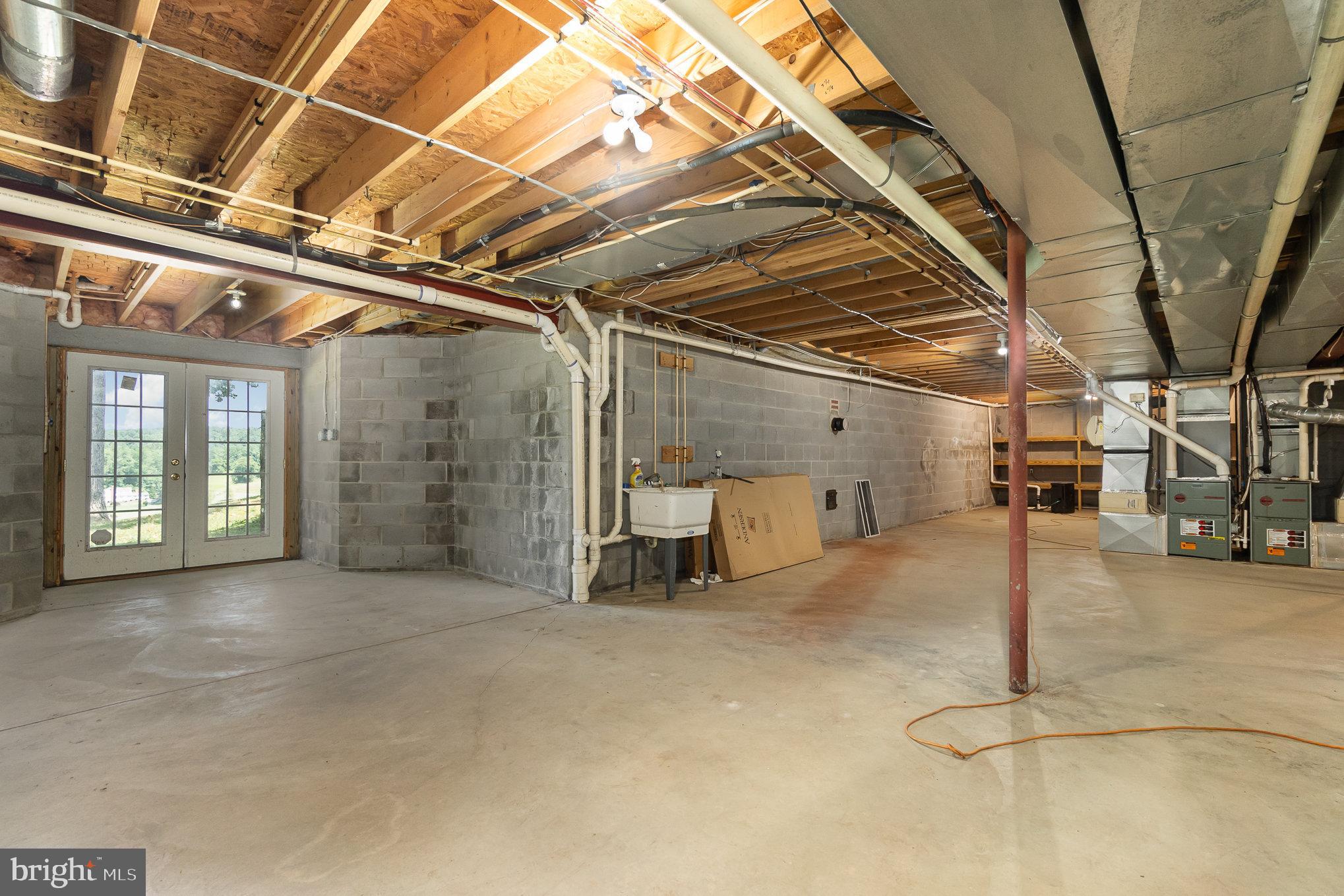 FOREST HILL - Residential