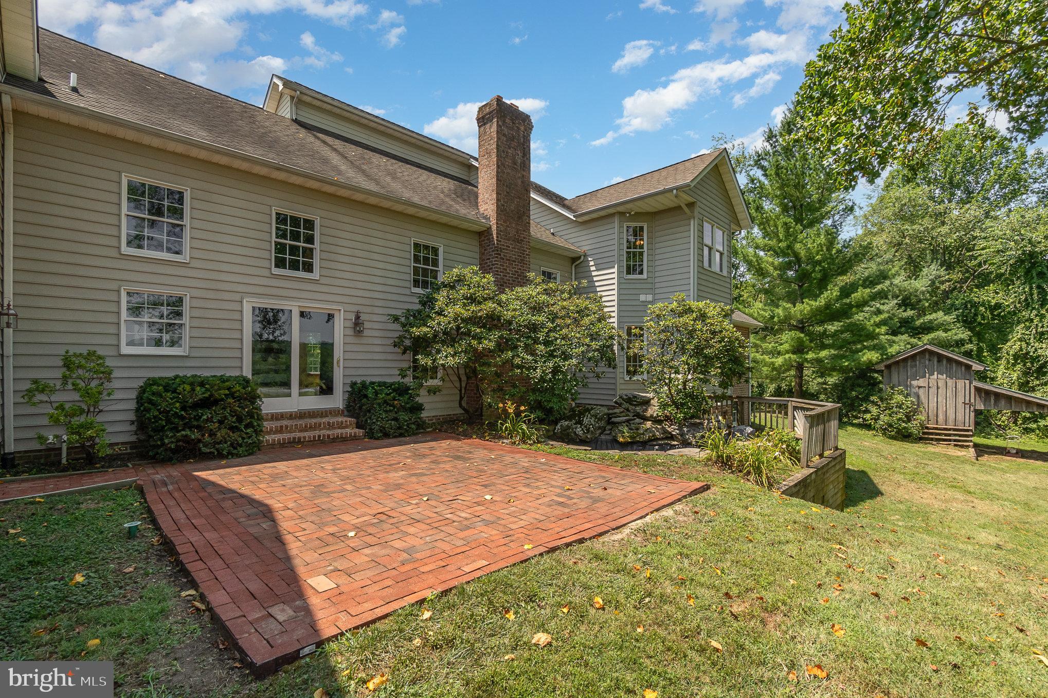 FOREST HILL - Residential