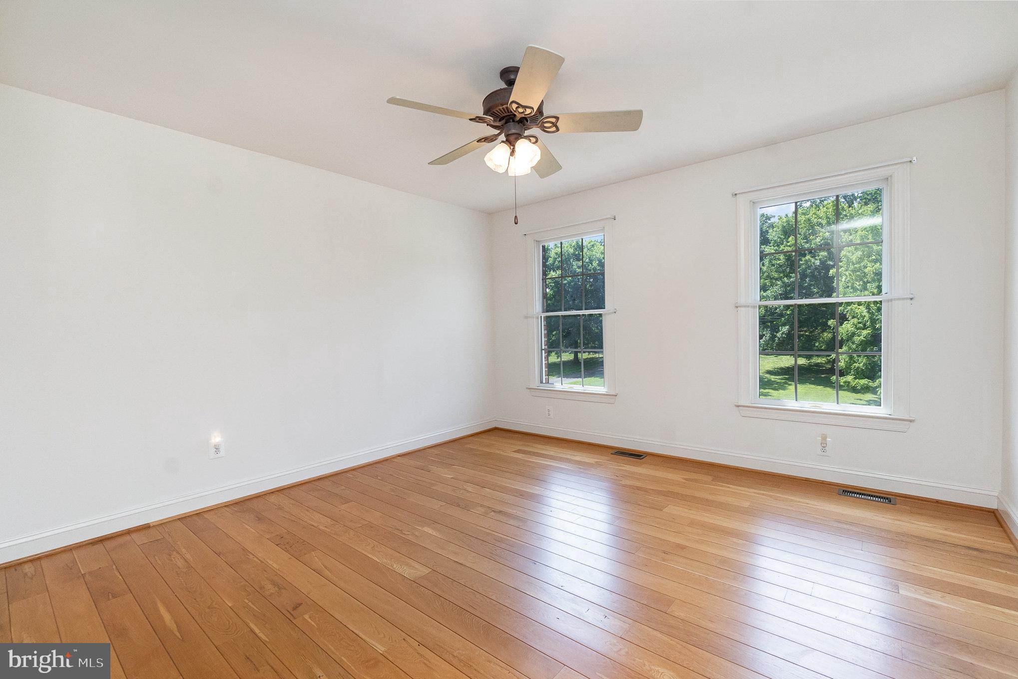 FOREST HILL - Residential