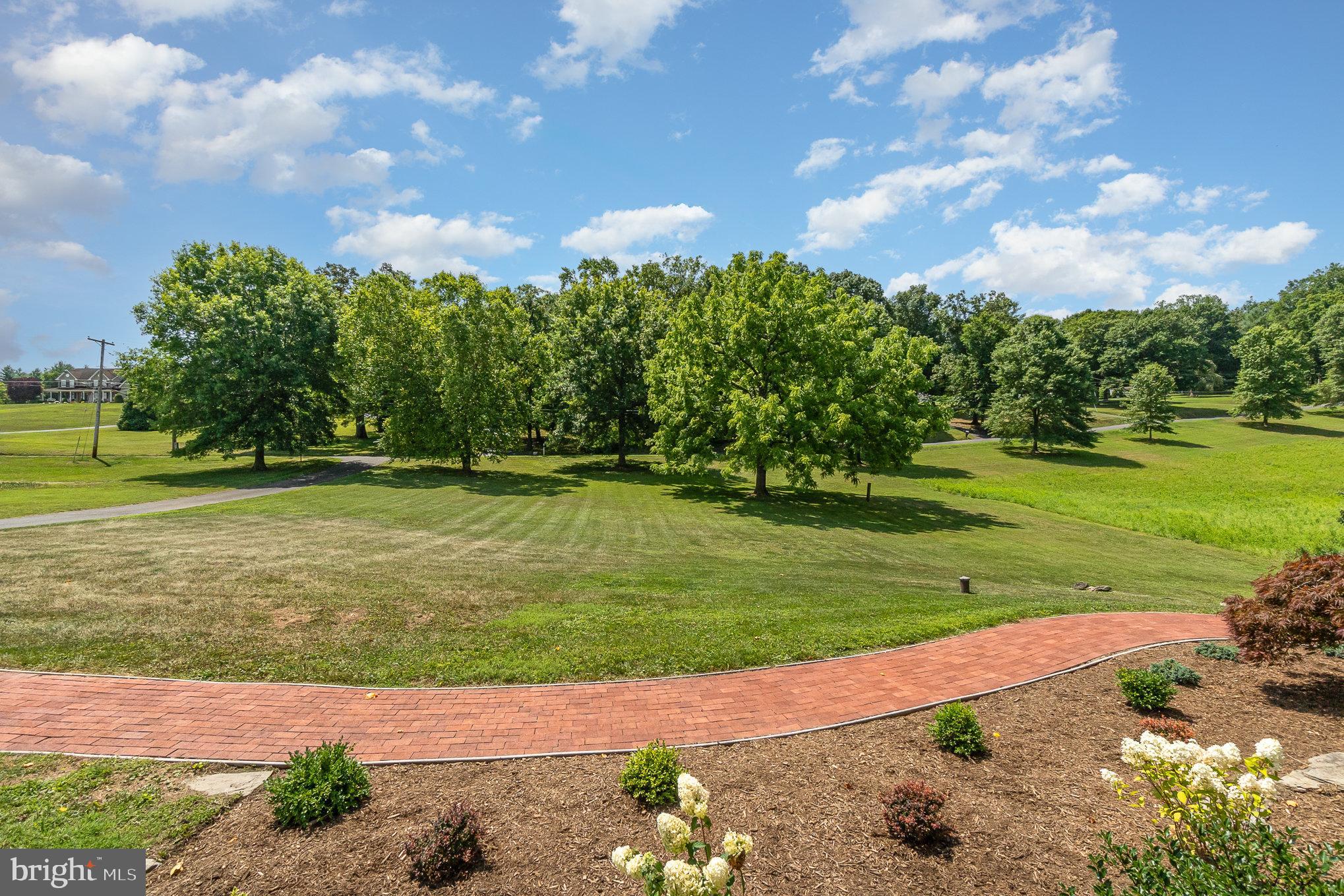 FOREST HILL - Residential