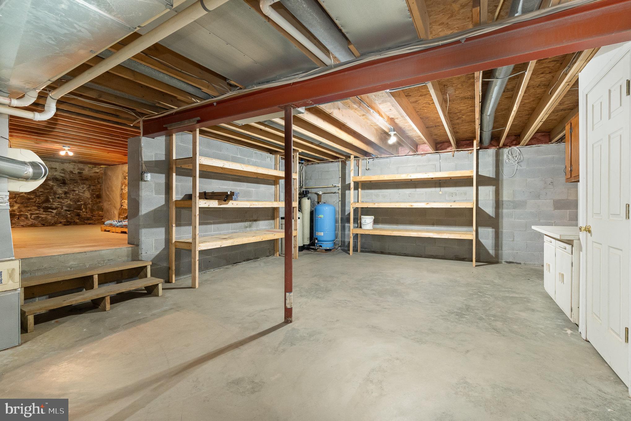 FOREST HILL - Residential