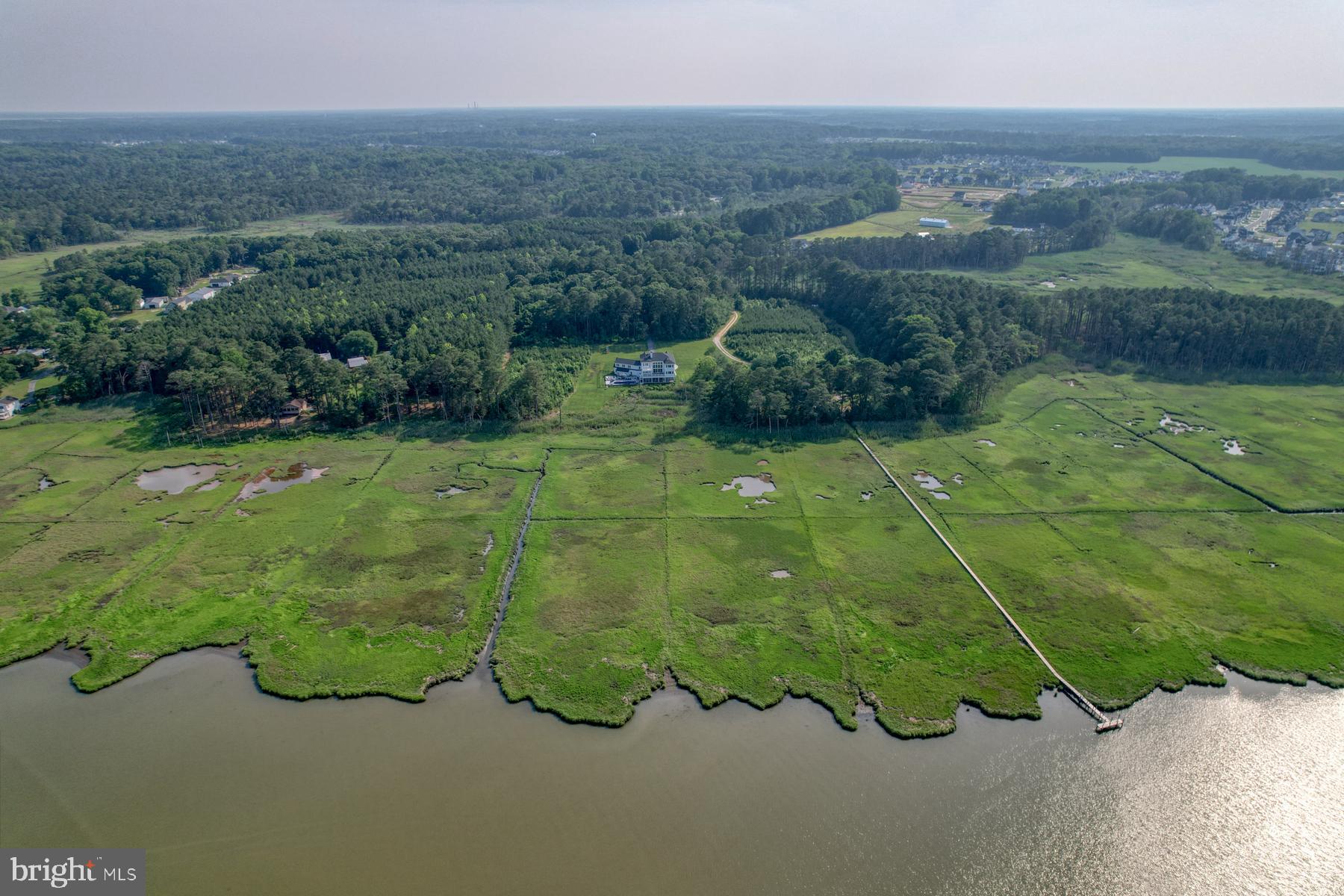 WATERVIEW ON LOVE CREEK - Land