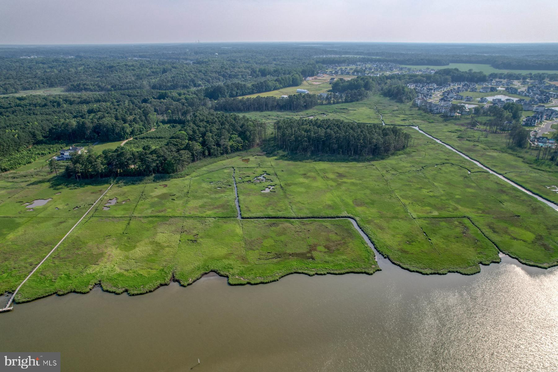 WATERVIEW ON LOVE CREEK - Land