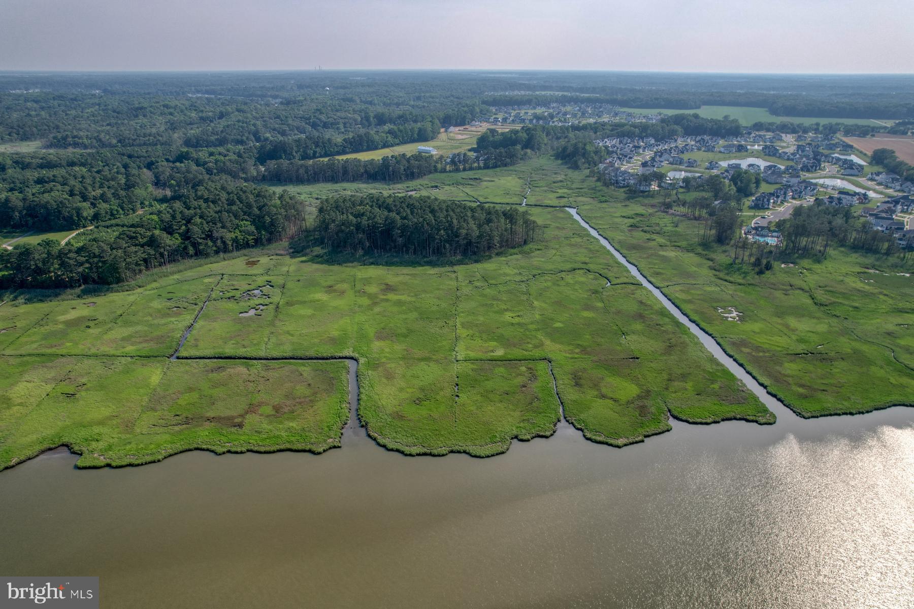 WATERVIEW ON LOVE CREEK - Land