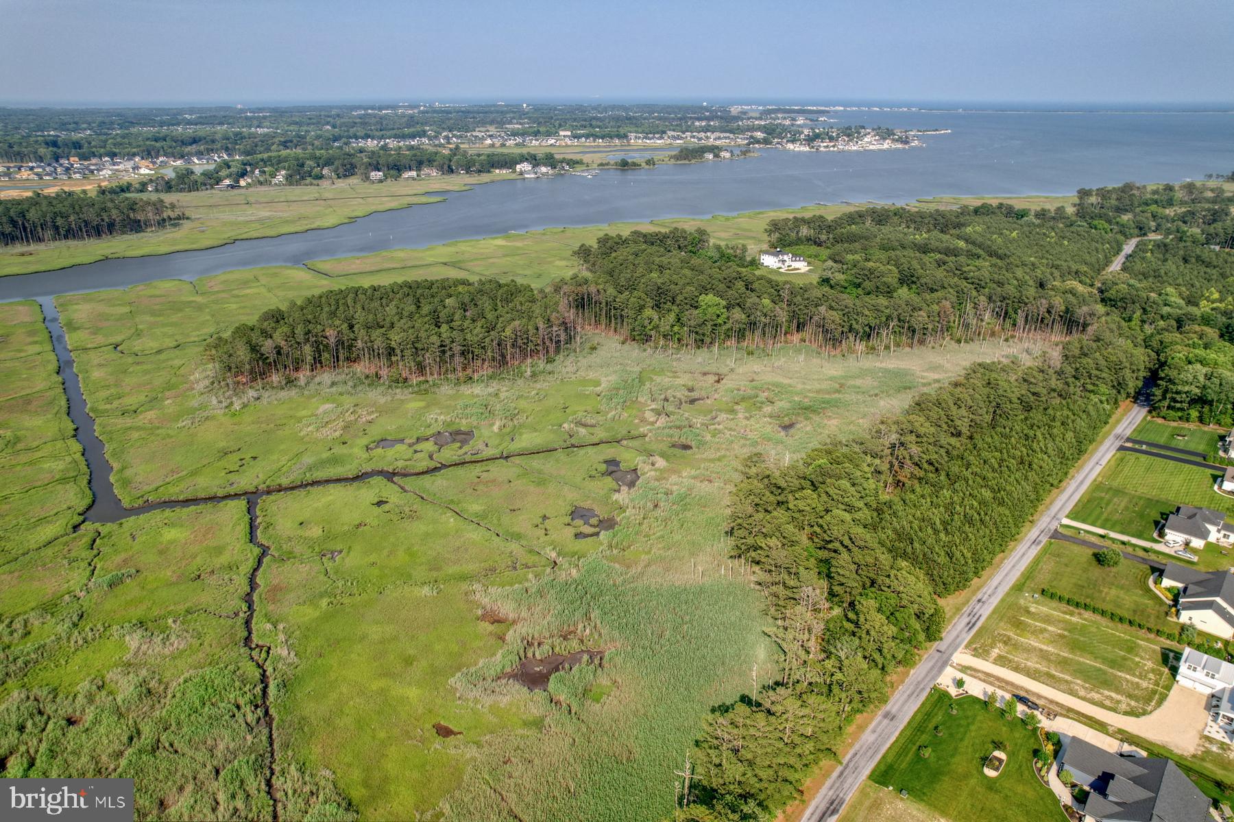 WATERVIEW ON LOVE CREEK - Land