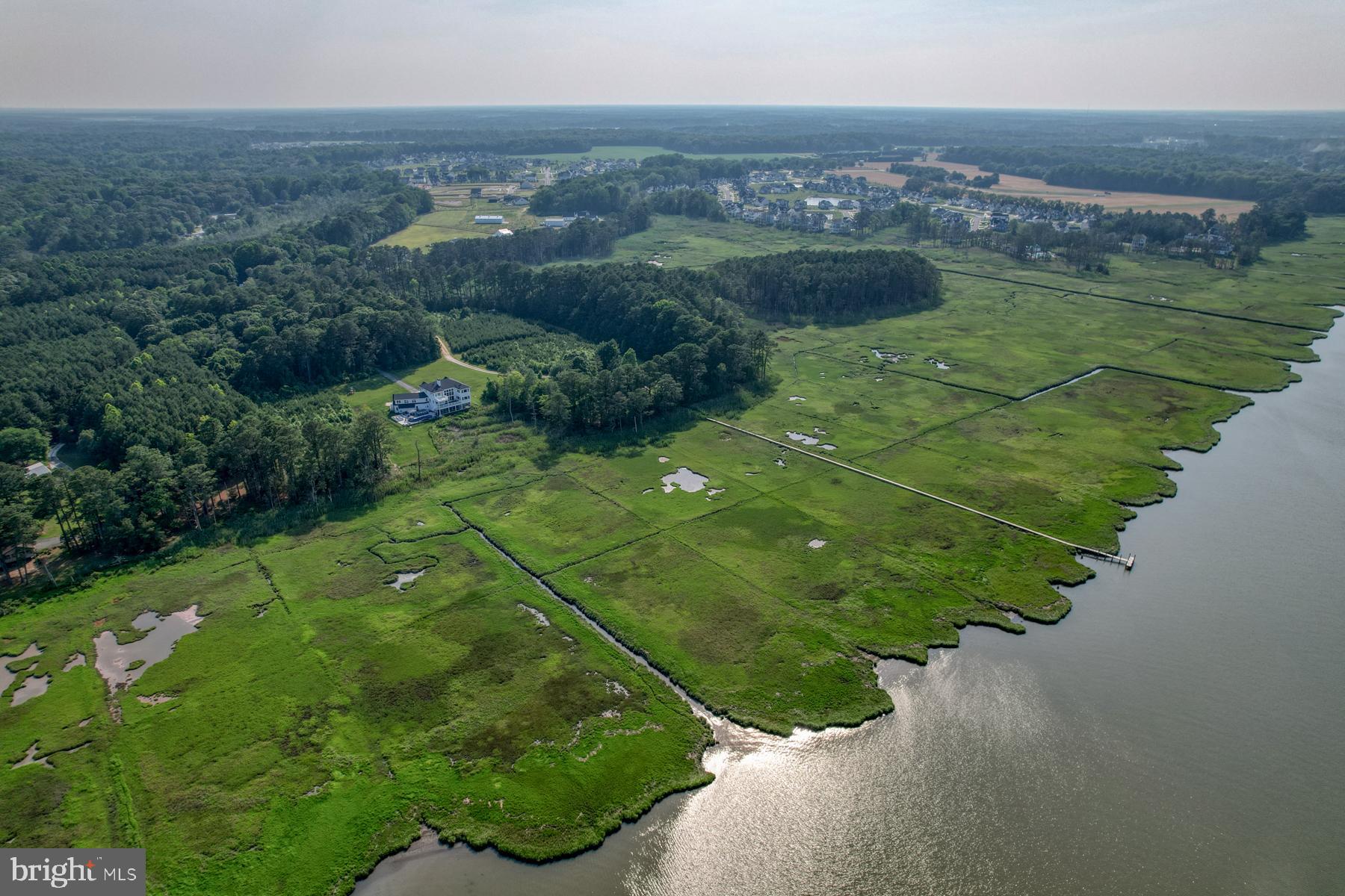 WATERVIEW ON LOVE CREEK - Land