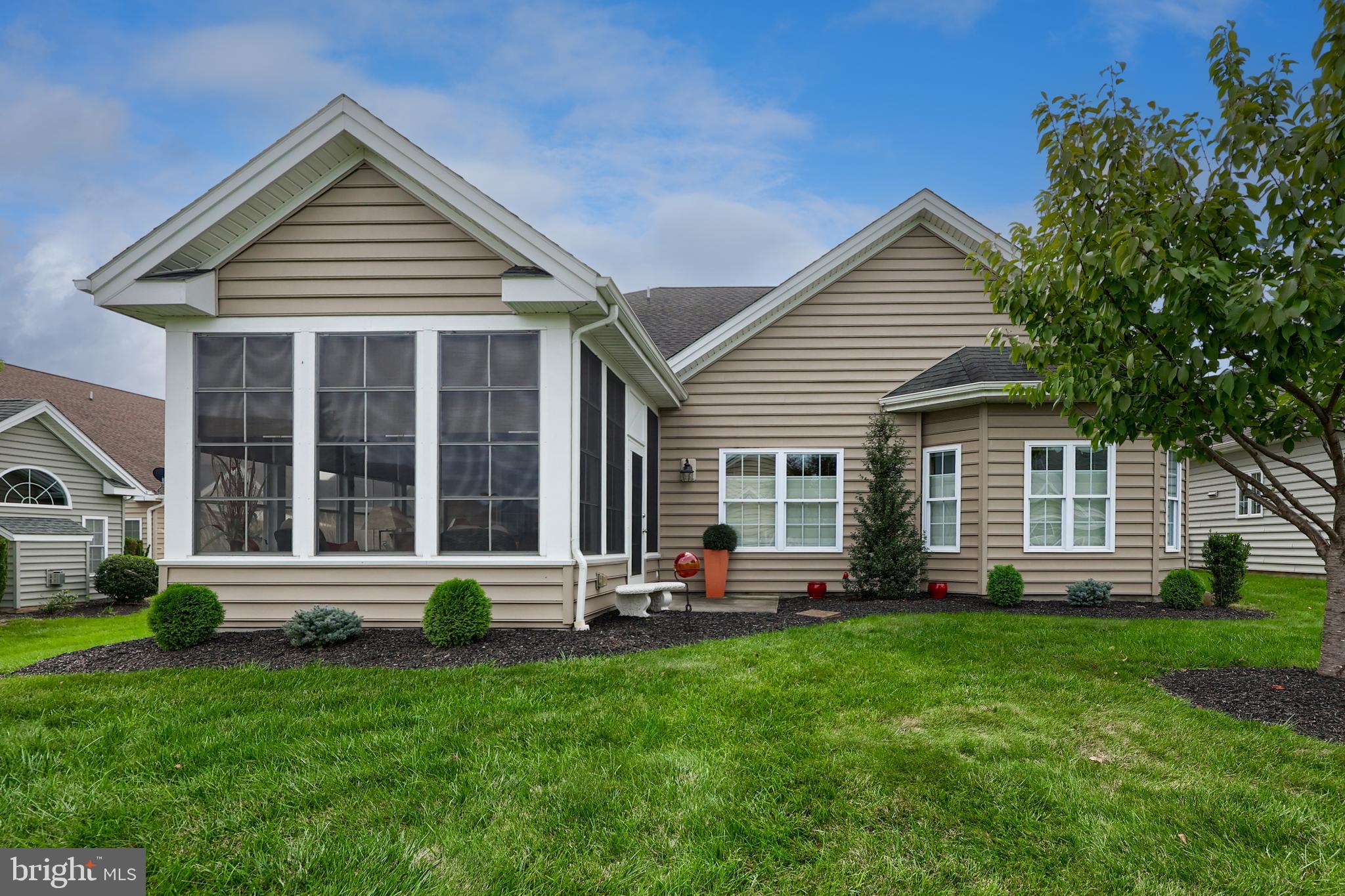 FOUR SEASONS AT ELM TREE - Residential