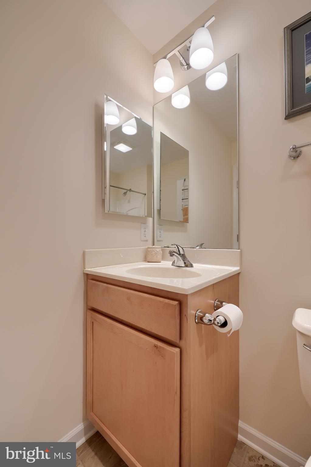 FOUR SEASONS AT ELM TREE - Residential