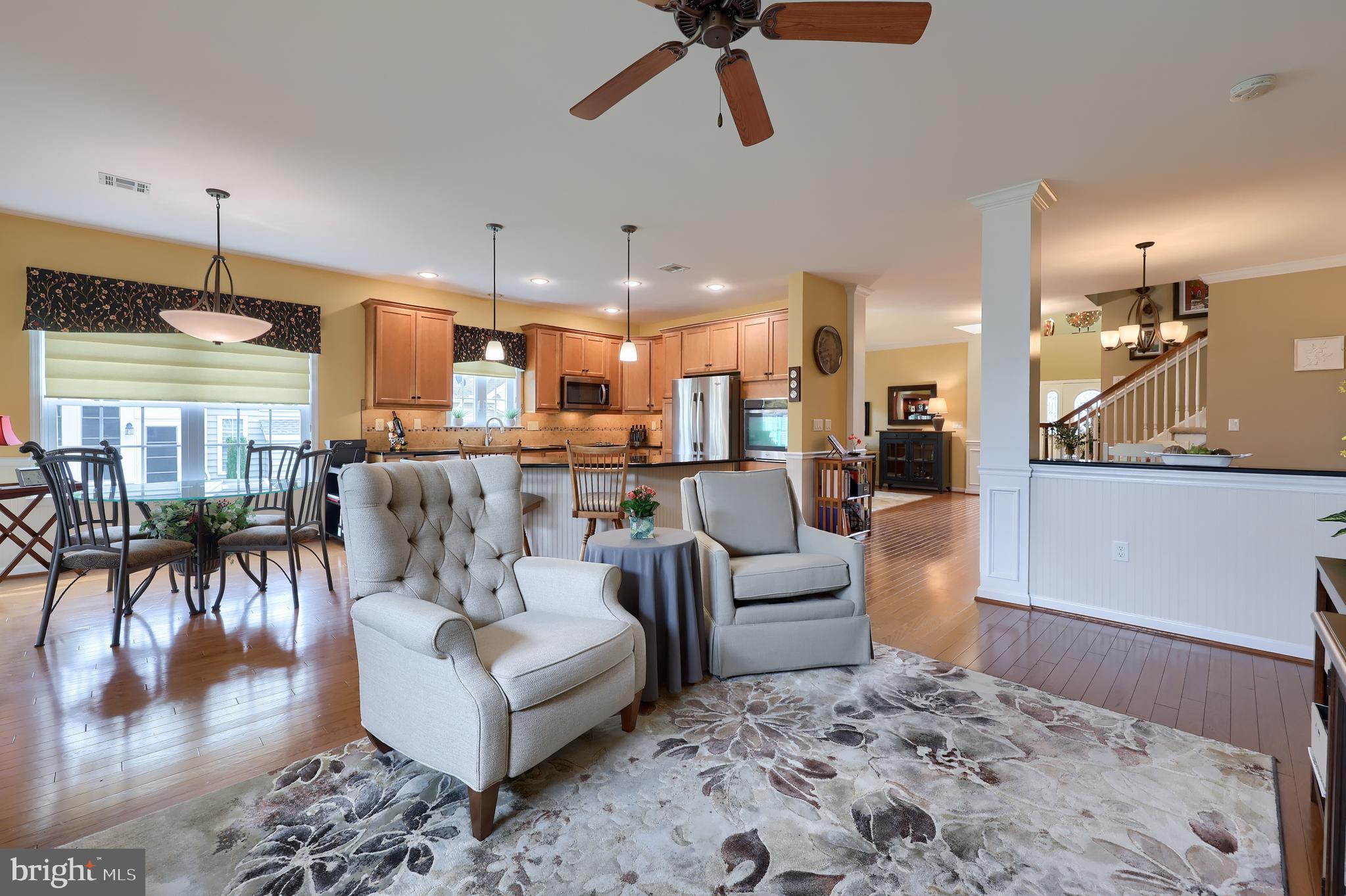 FOUR SEASONS AT ELM TREE - Residential