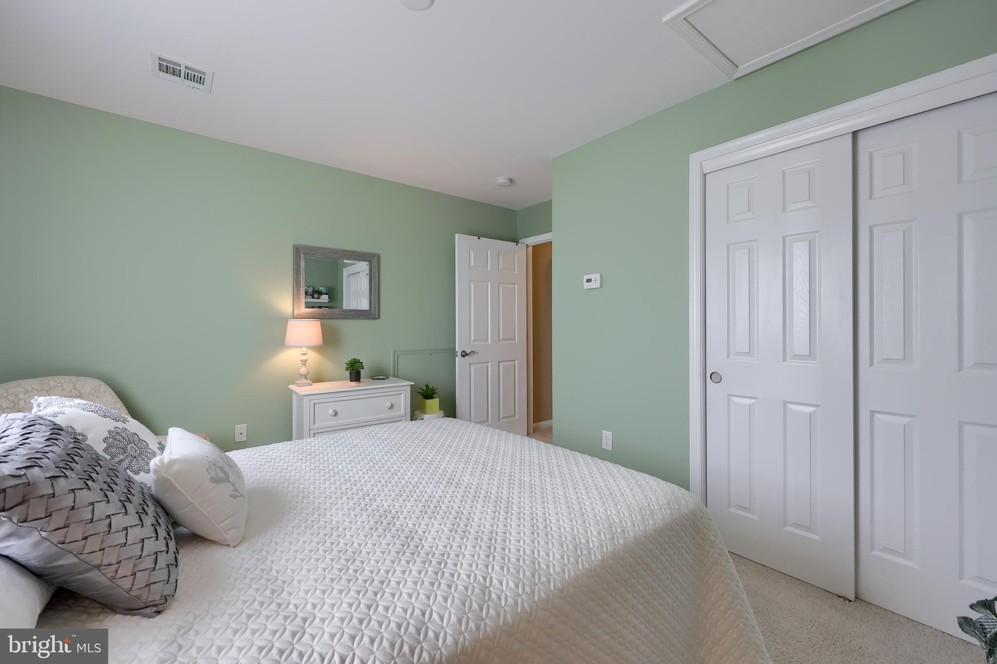 FOUR SEASONS AT ELM TREE - Residential