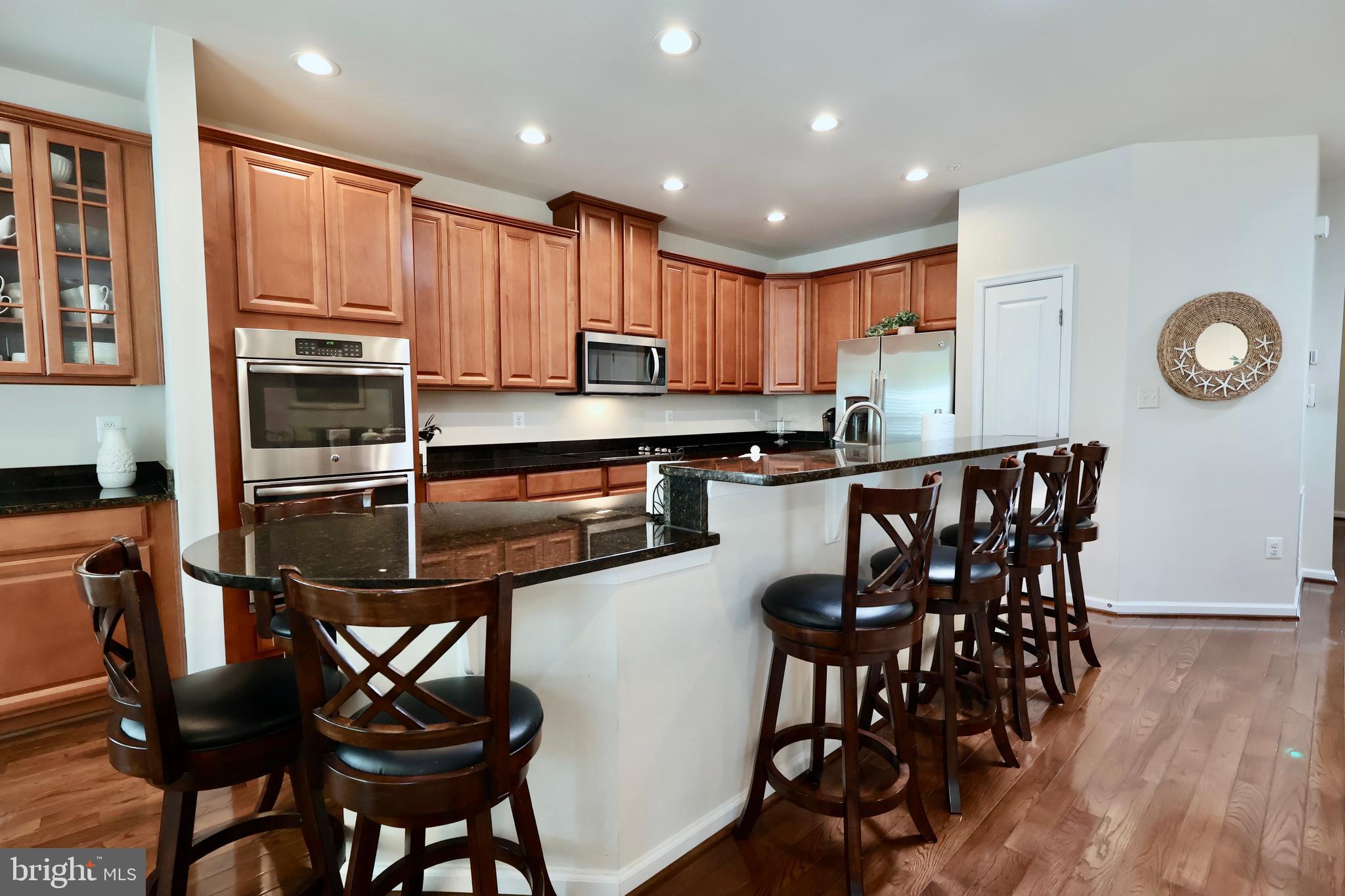 CREEKSIDE VILLAGE - Residential