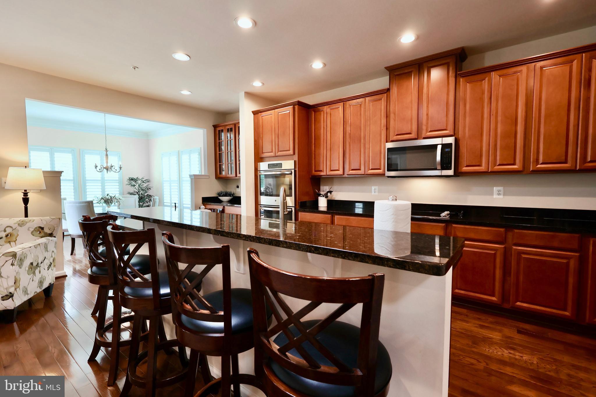 CREEKSIDE VILLAGE - Residential