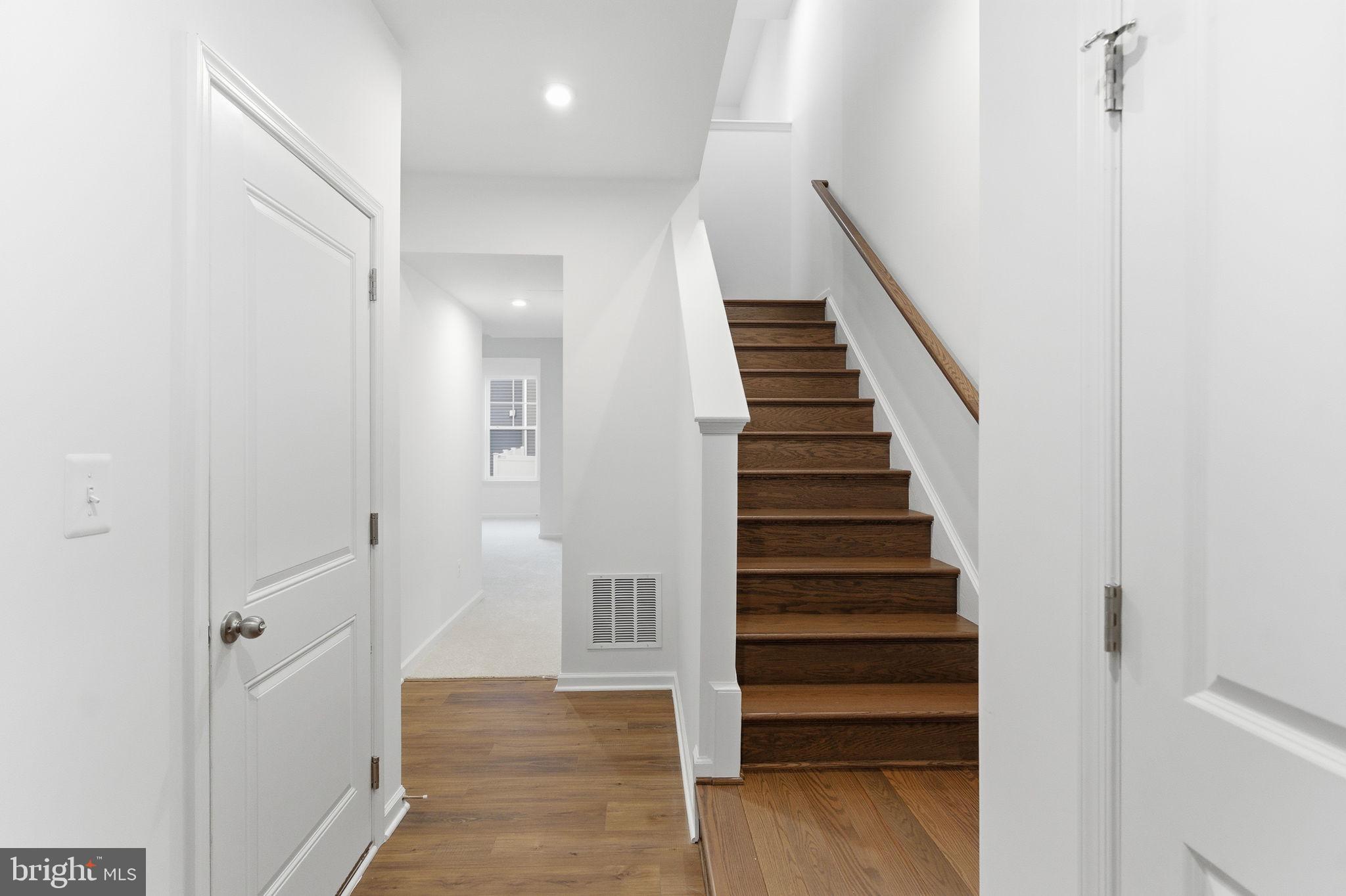 MARTINSBURG STATION - Residential