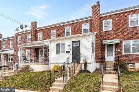 Photo of 738 Harry Street, CONSHOHOCKEN, PA 19428 (MLS # PAMC2169206)