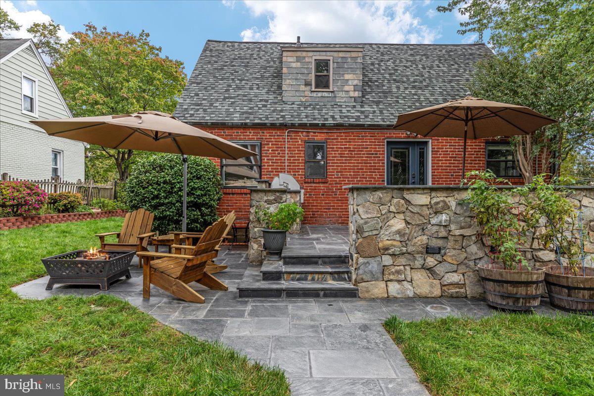 WILLET HEIGHTS - Residential