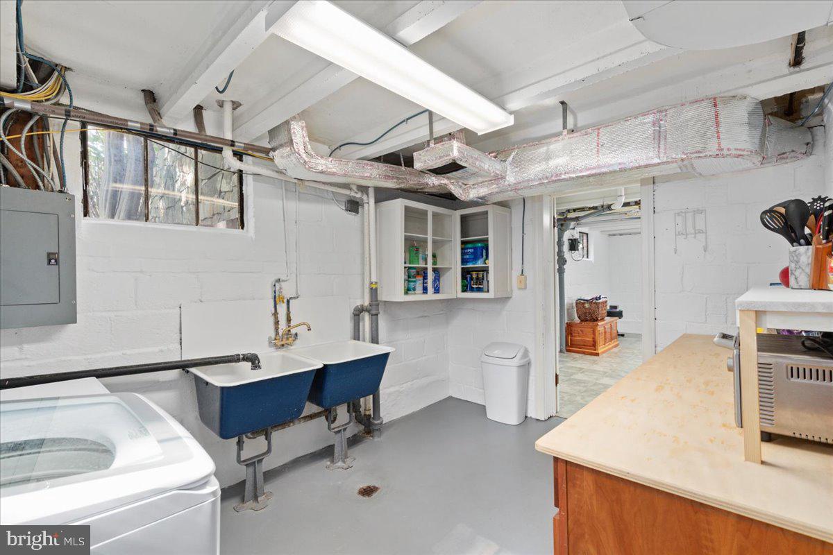 WILLET HEIGHTS - Residential