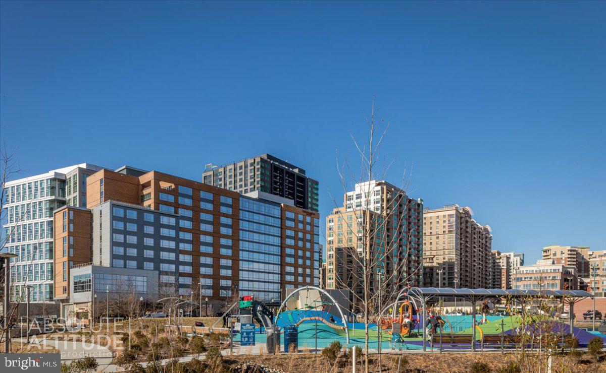 WILLET HEIGHTS - Residential