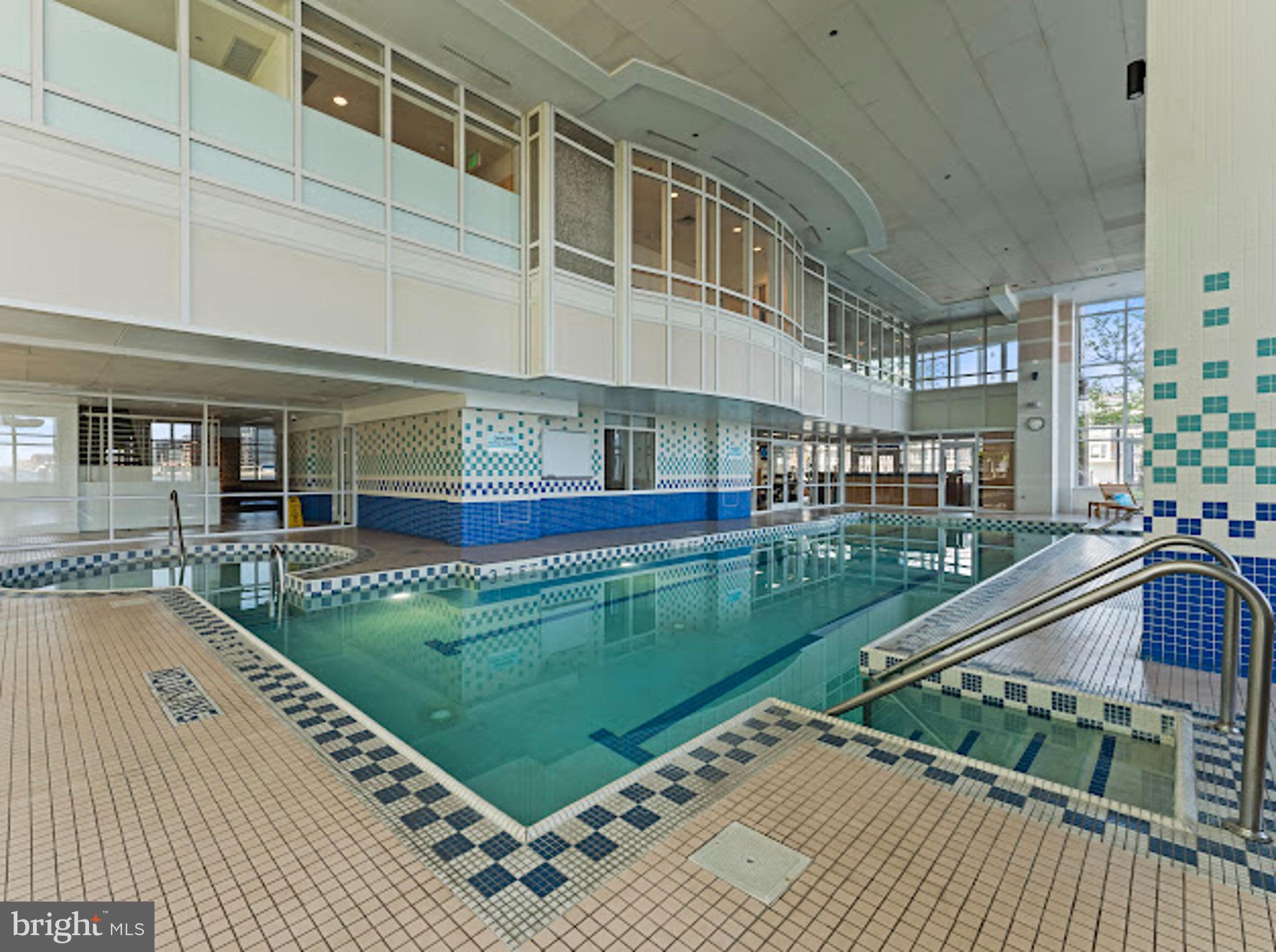 HARBORVIEW CONDOMINIUMS - Residential