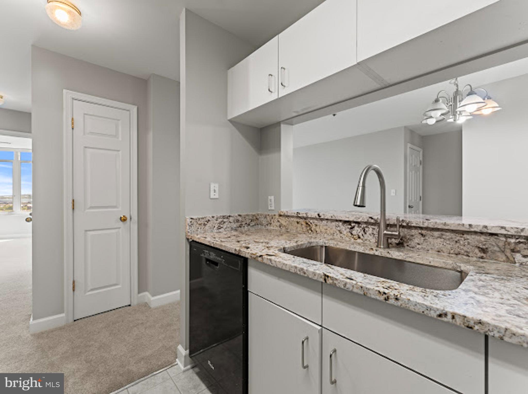 HARBORVIEW CONDOMINIUMS - Residential