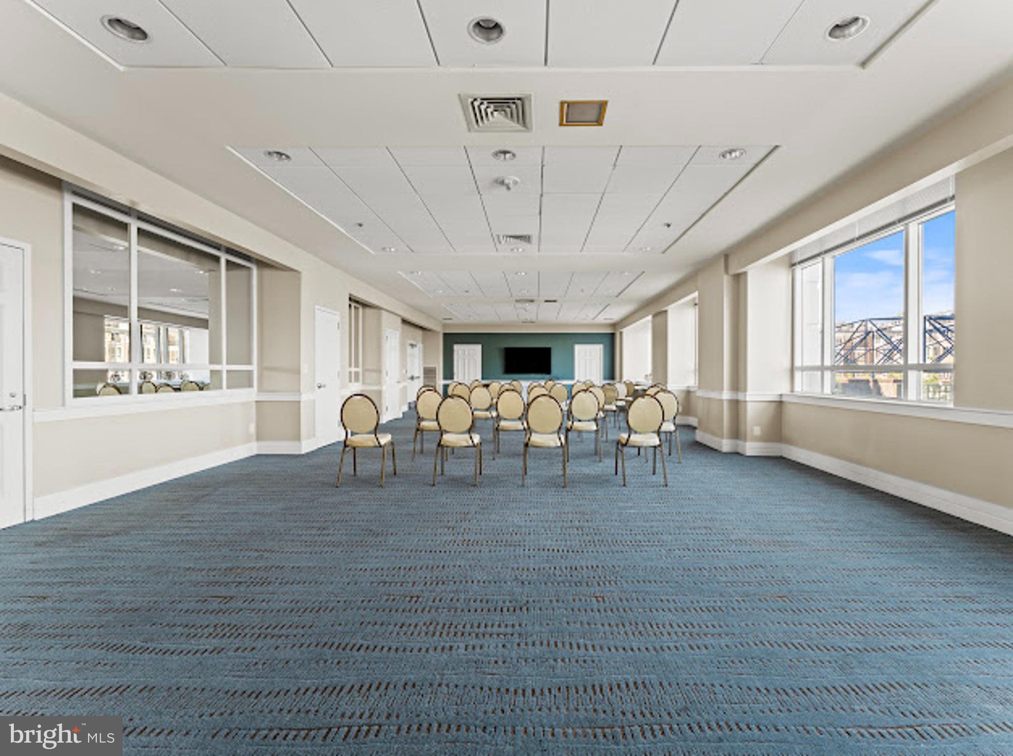 HARBORVIEW CONDOMINIUMS - Residential