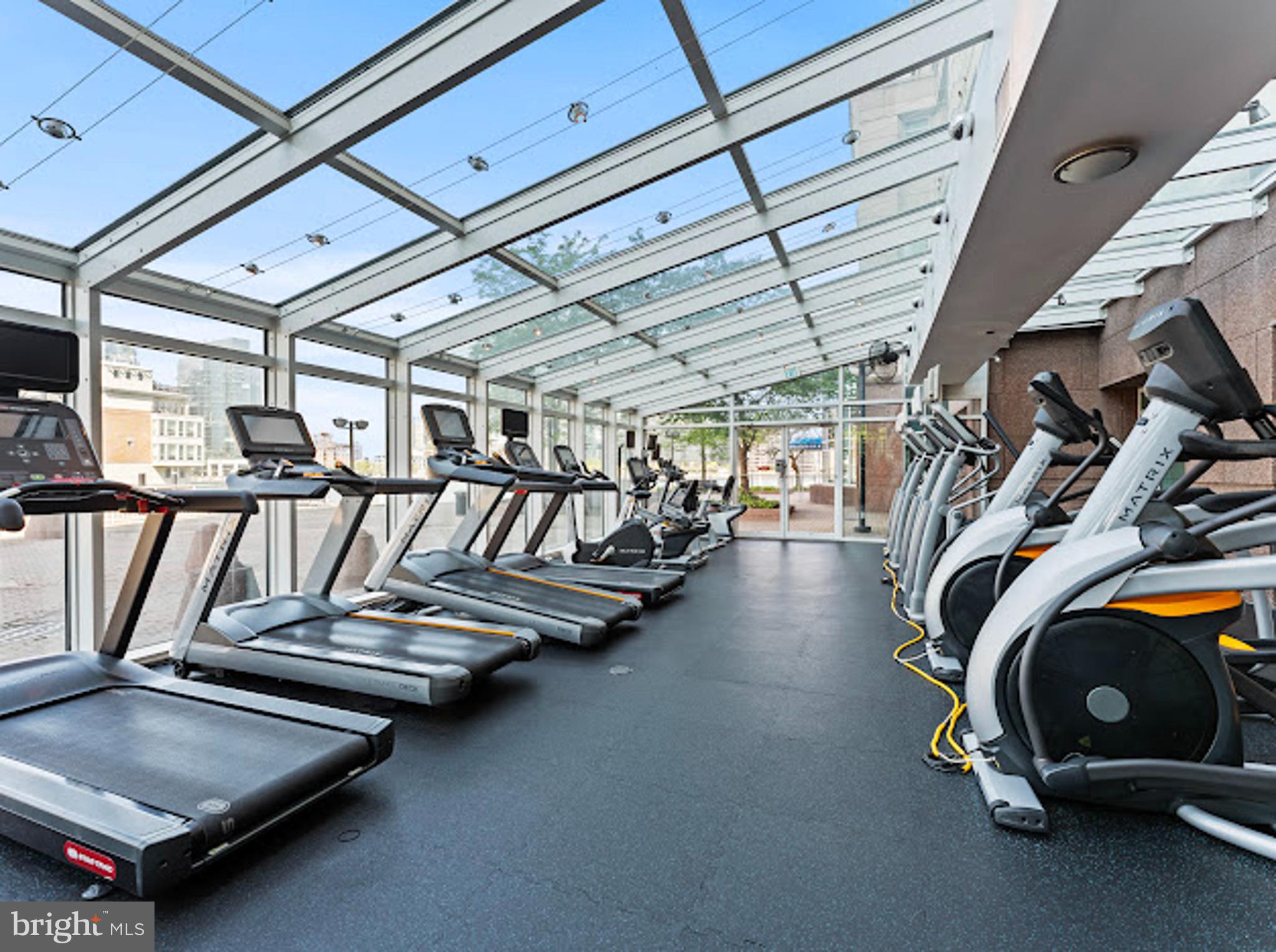 HARBORVIEW CONDOMINIUMS - Residential