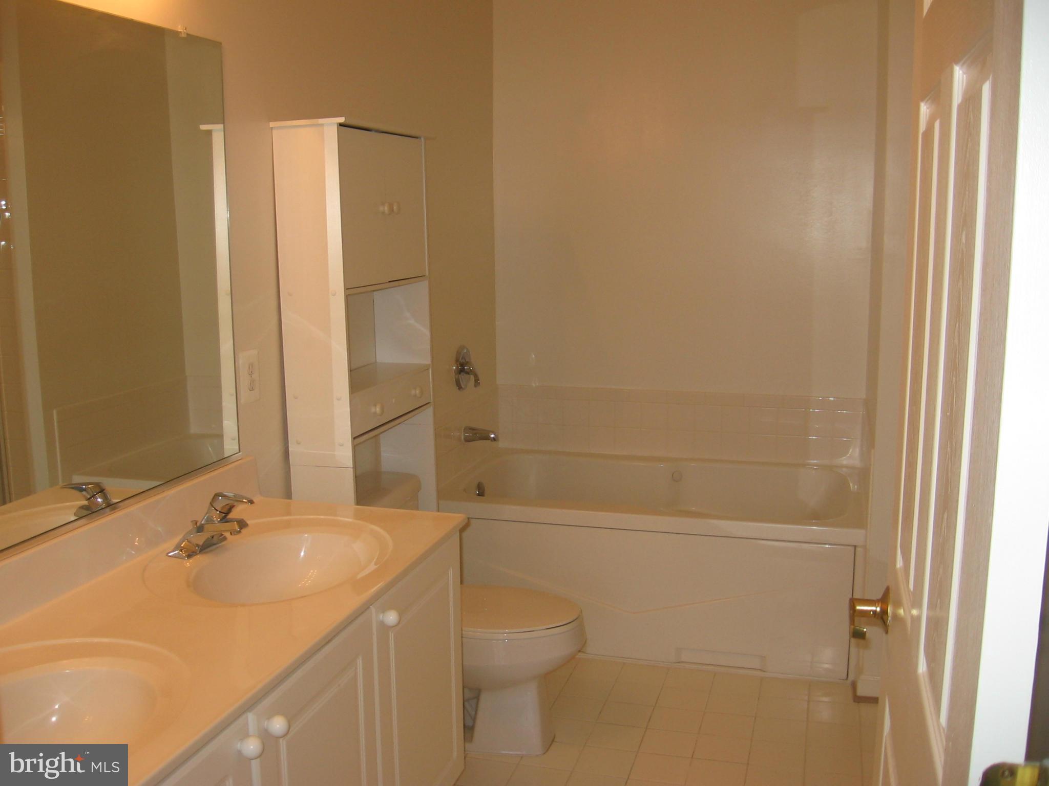 MAIN STREET - Residential