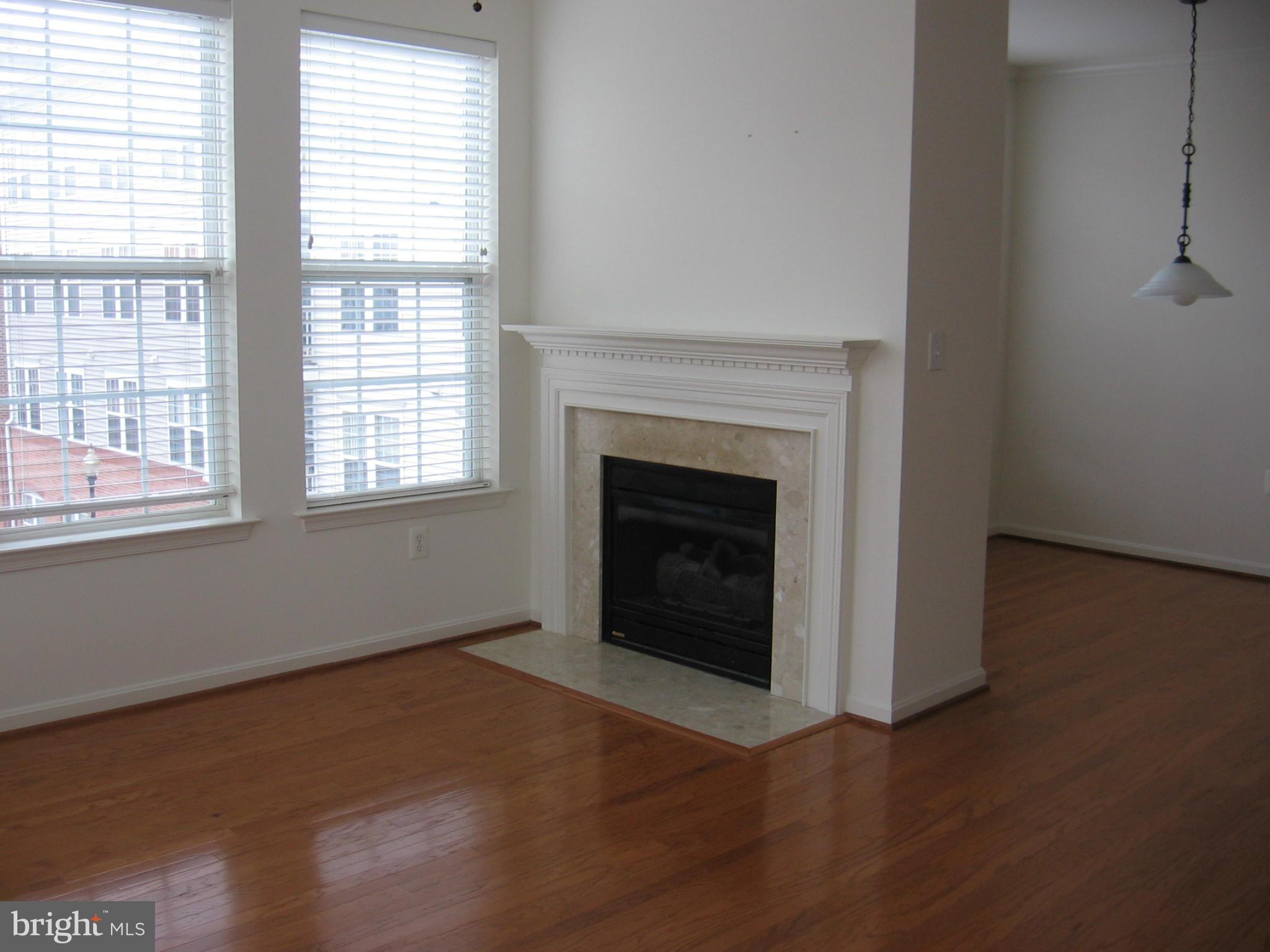 MAIN STREET - Residential