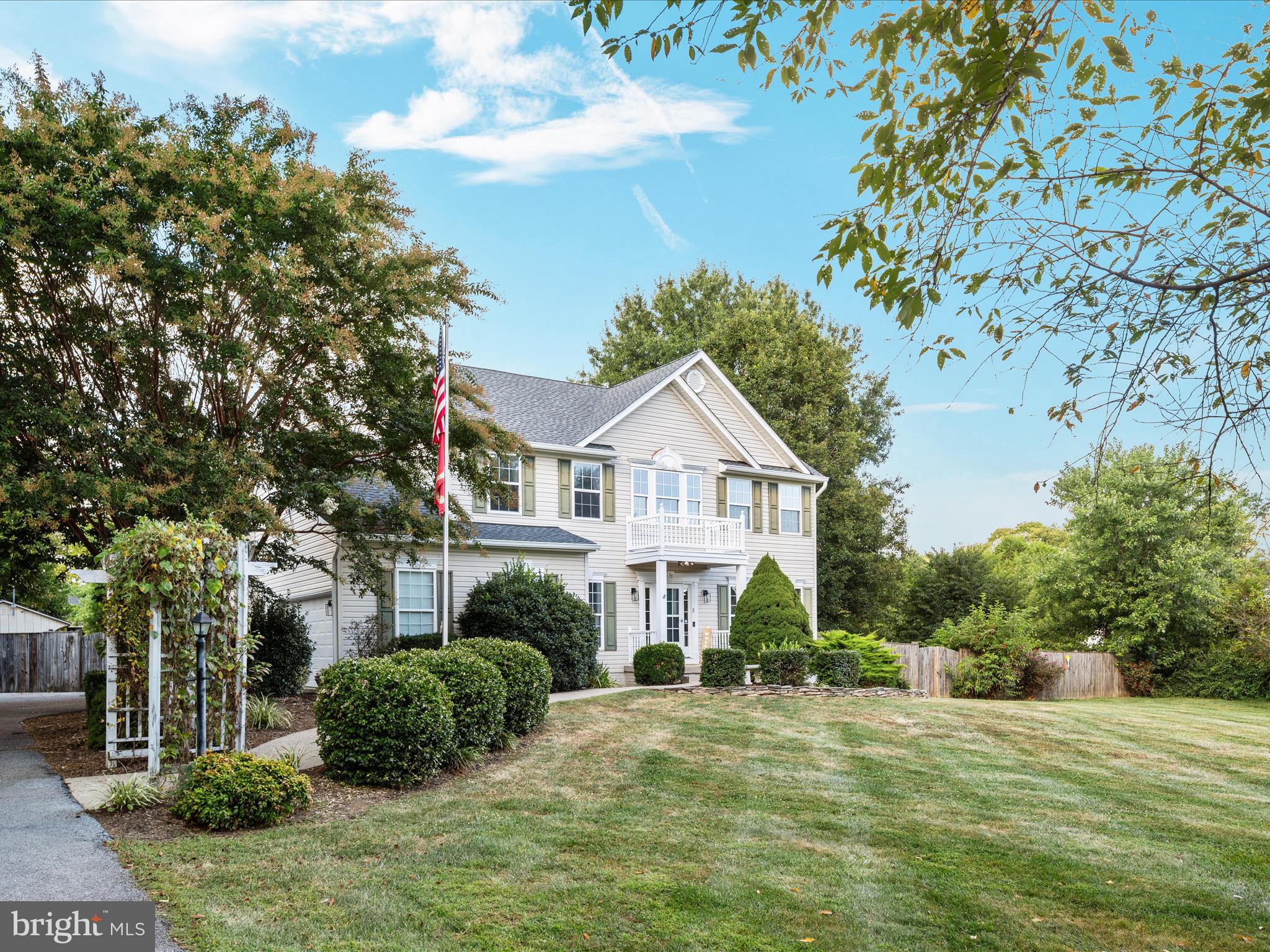 YORKVILLE - Residential