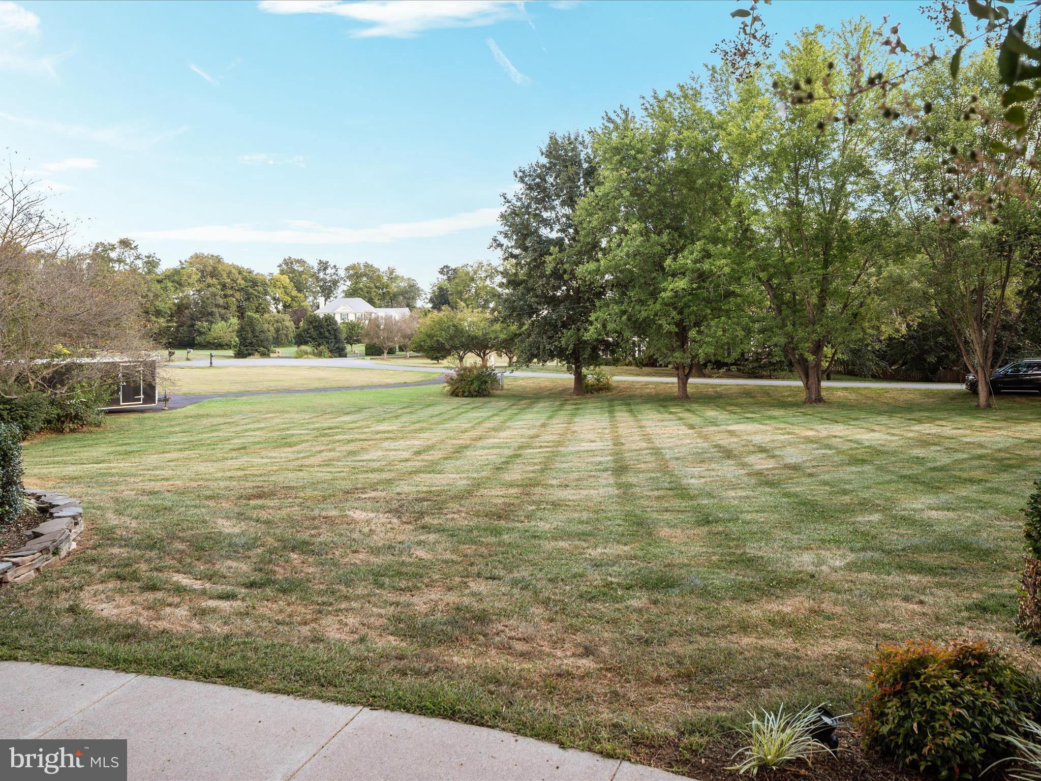 YORKVILLE - Residential