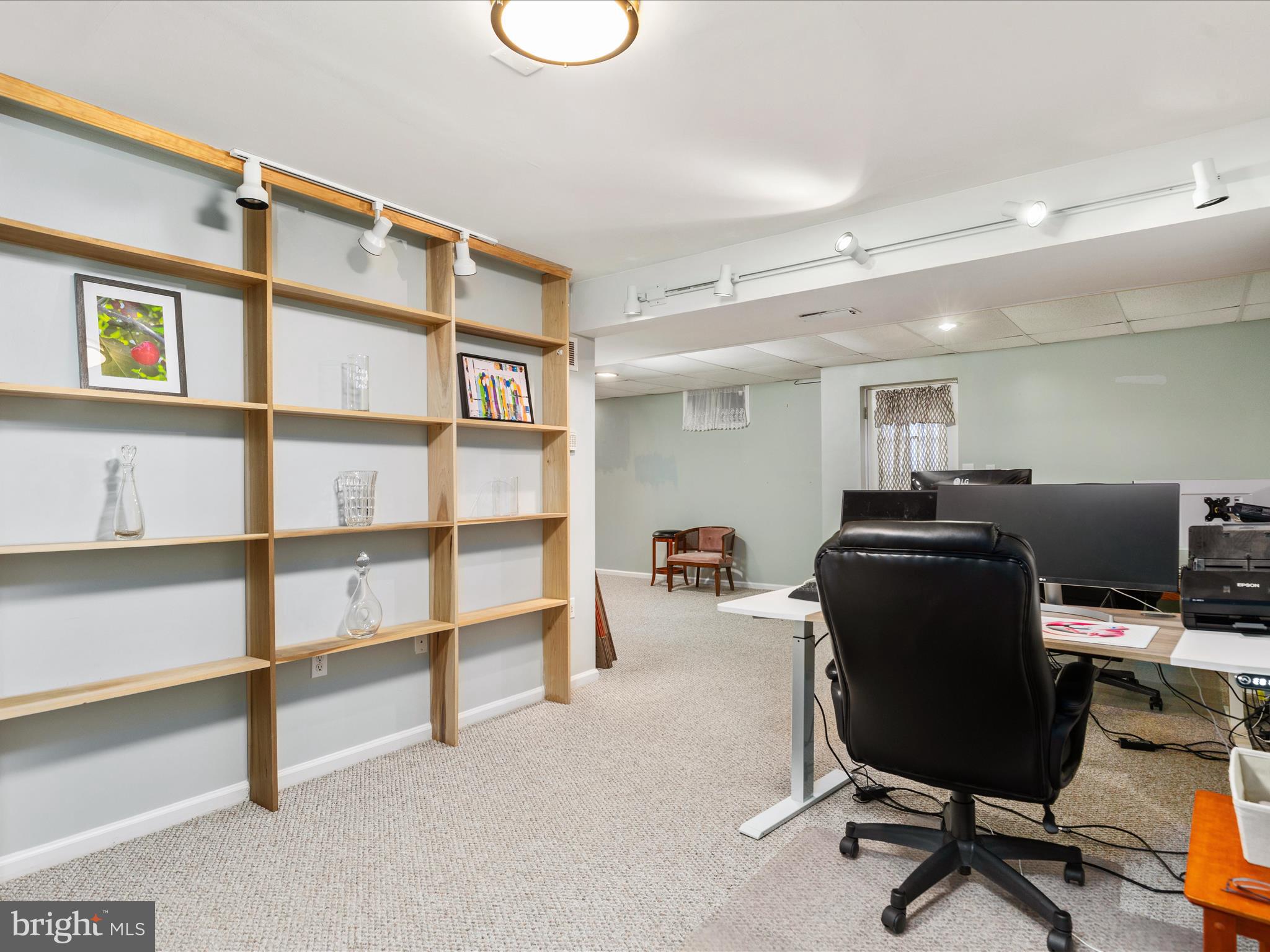 YORKVILLE - Residential