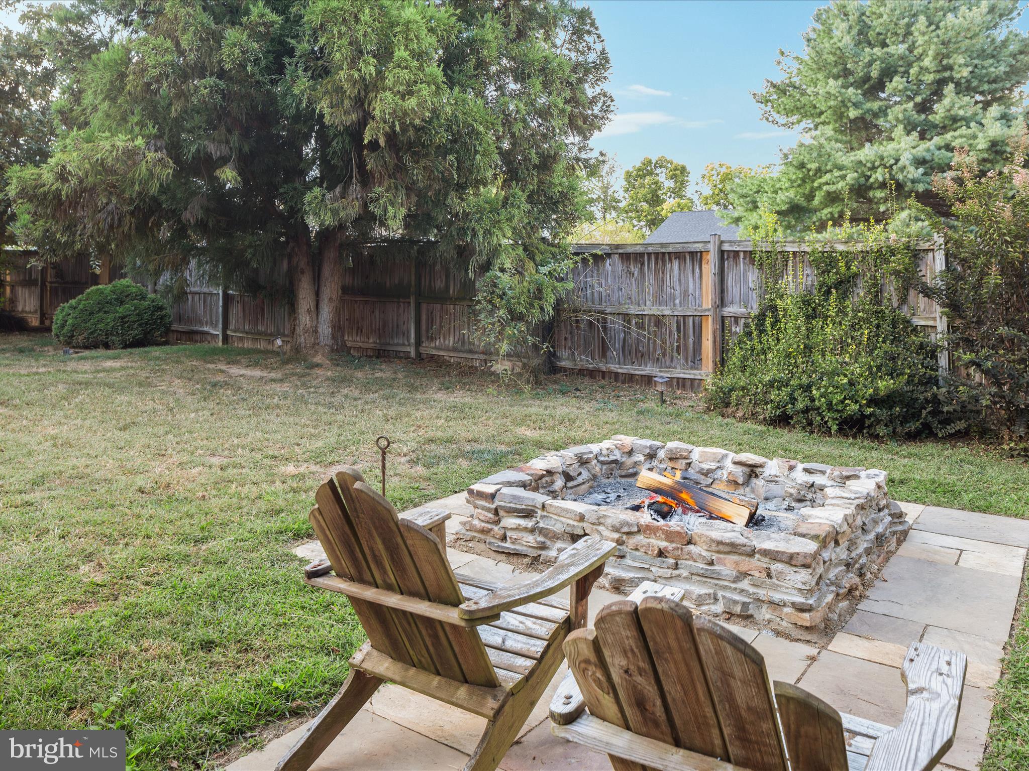 YORKVILLE - Residential