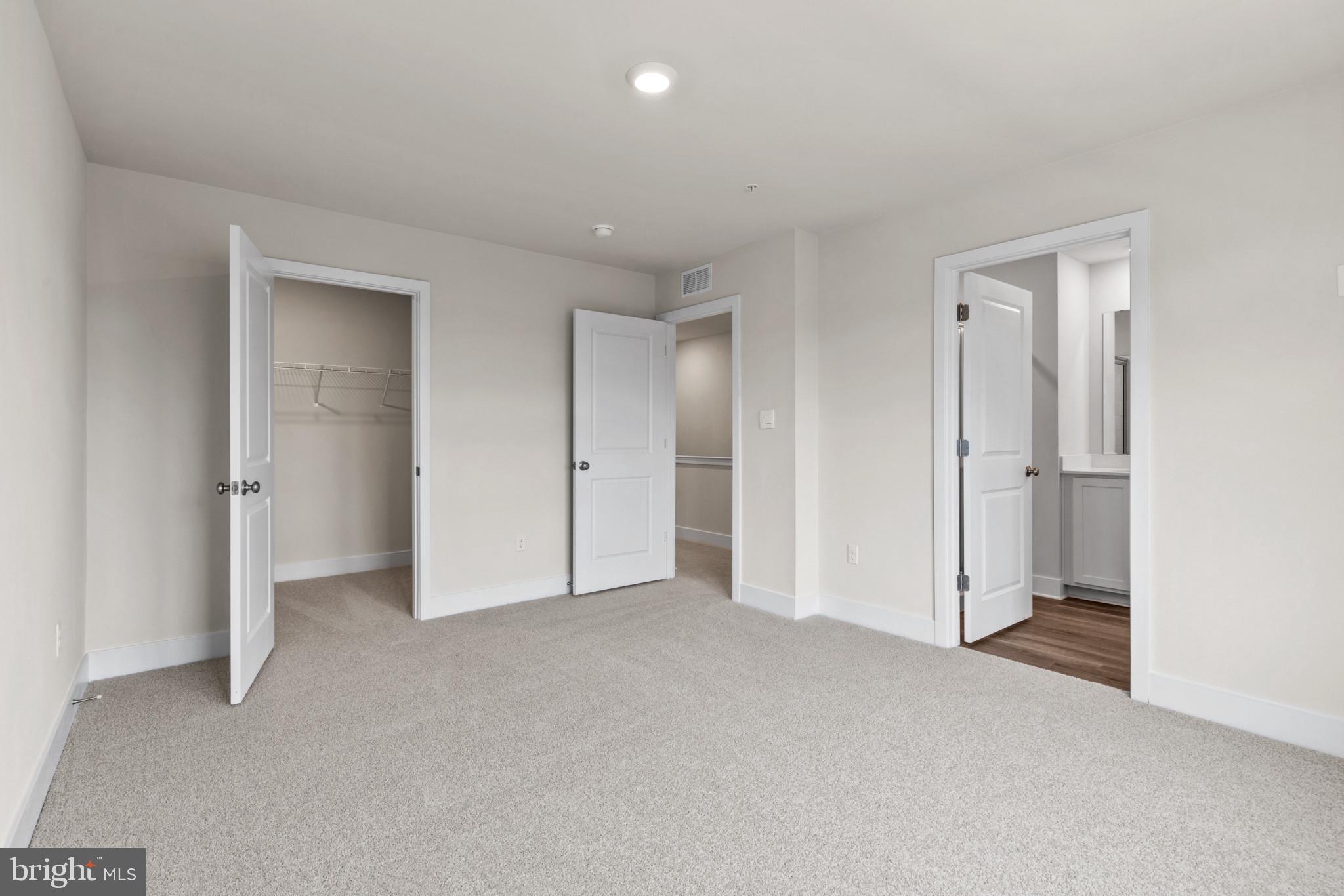 WATERMARK AT WESTPHALIA TOWN CENTER - Residential