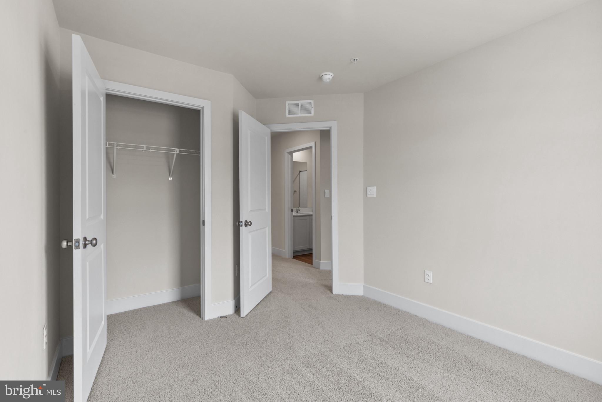 WATERMARK AT WESTPHALIA TOWN CENTER - Residential