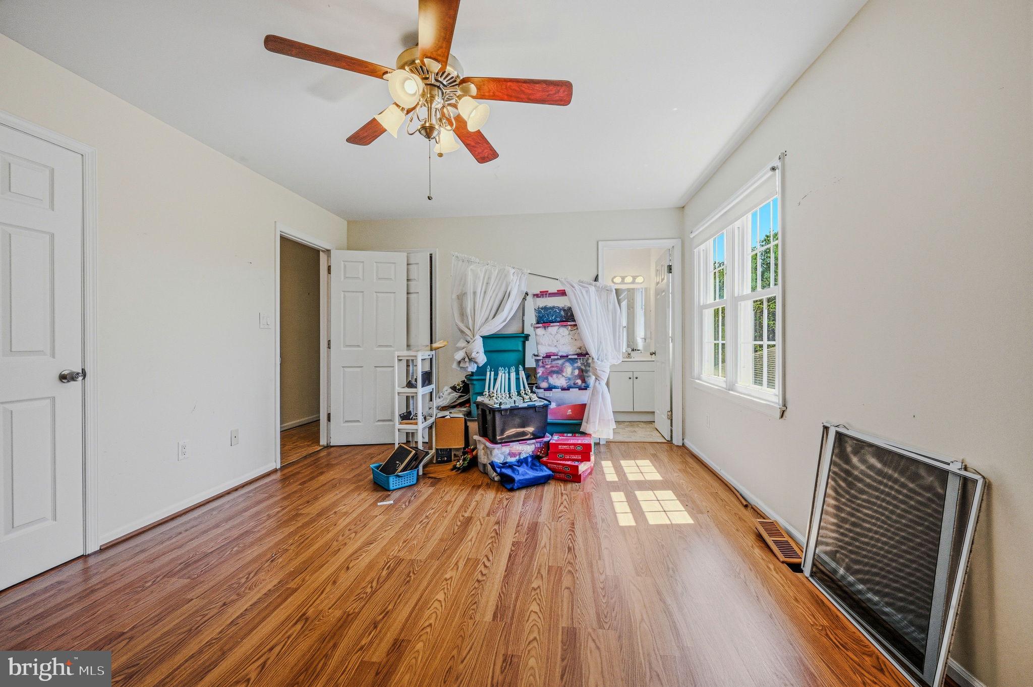 JAMESTOWNE - Residential