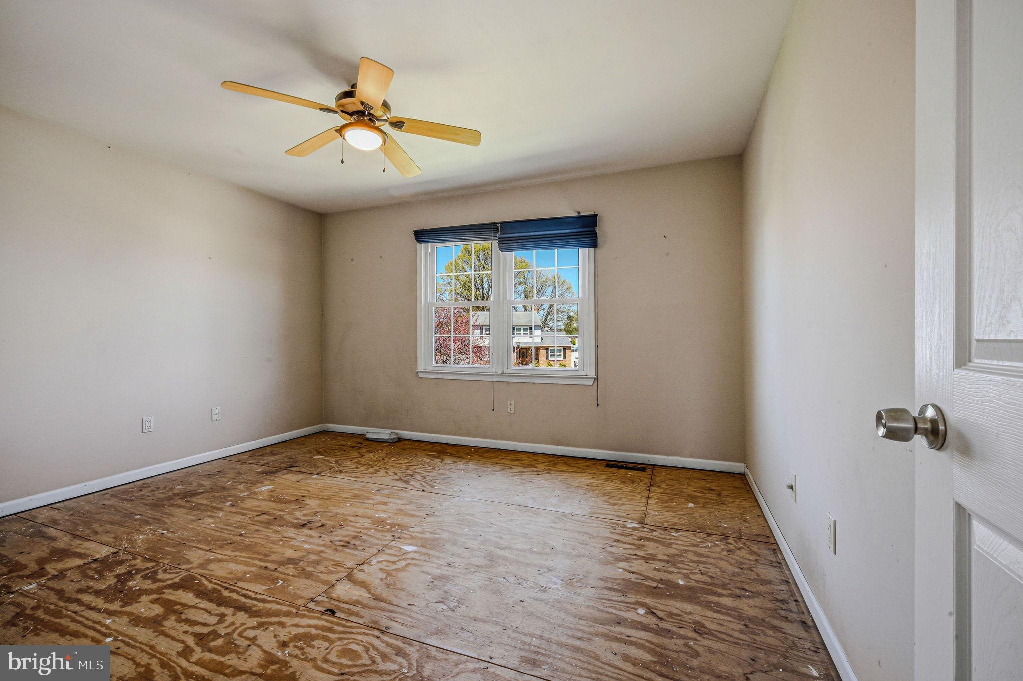 JAMESTOWNE - Residential