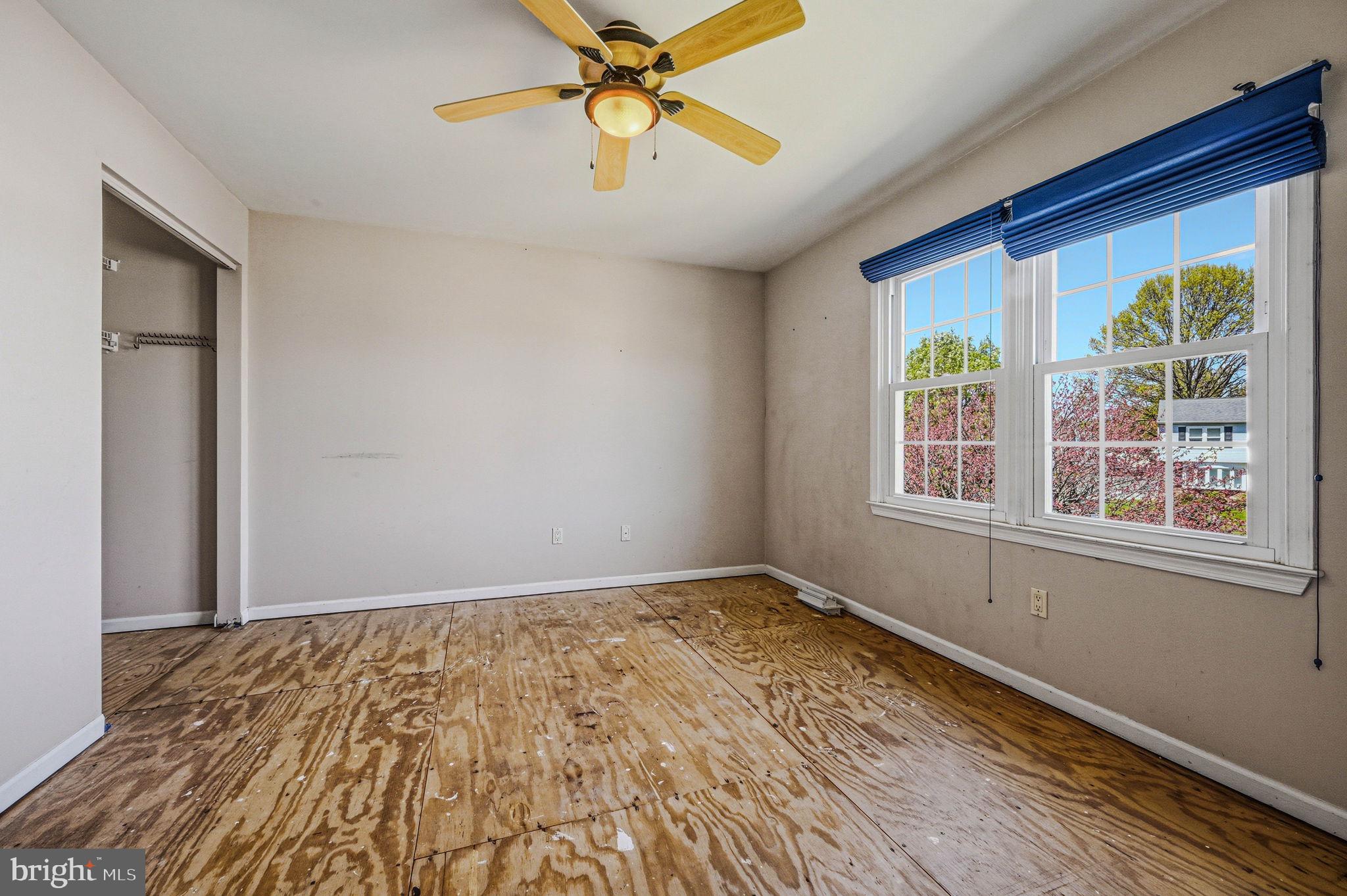 JAMESTOWNE - Residential