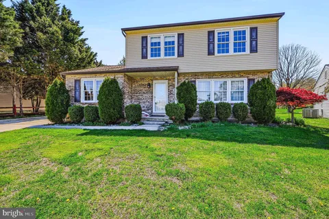 12 Laurie Court, Bear, DE MLS: DENC2100518