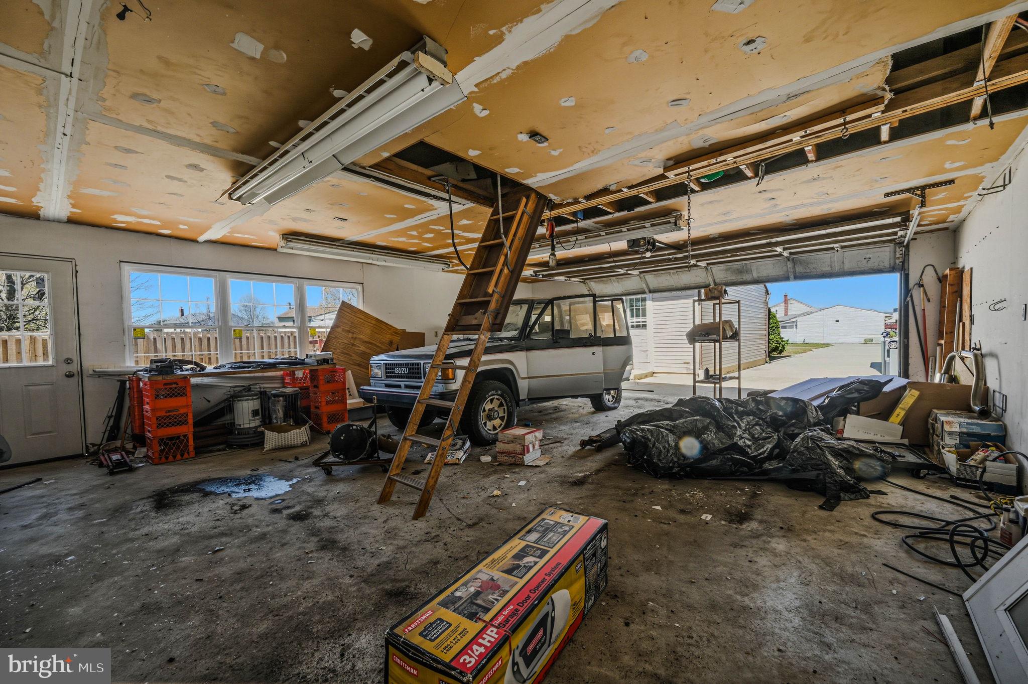 JAMESTOWNE - Residential