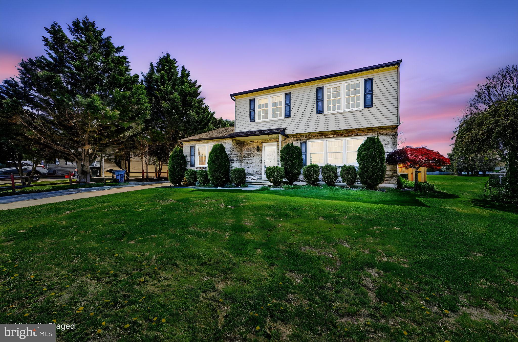 JAMESTOWNE - Residential