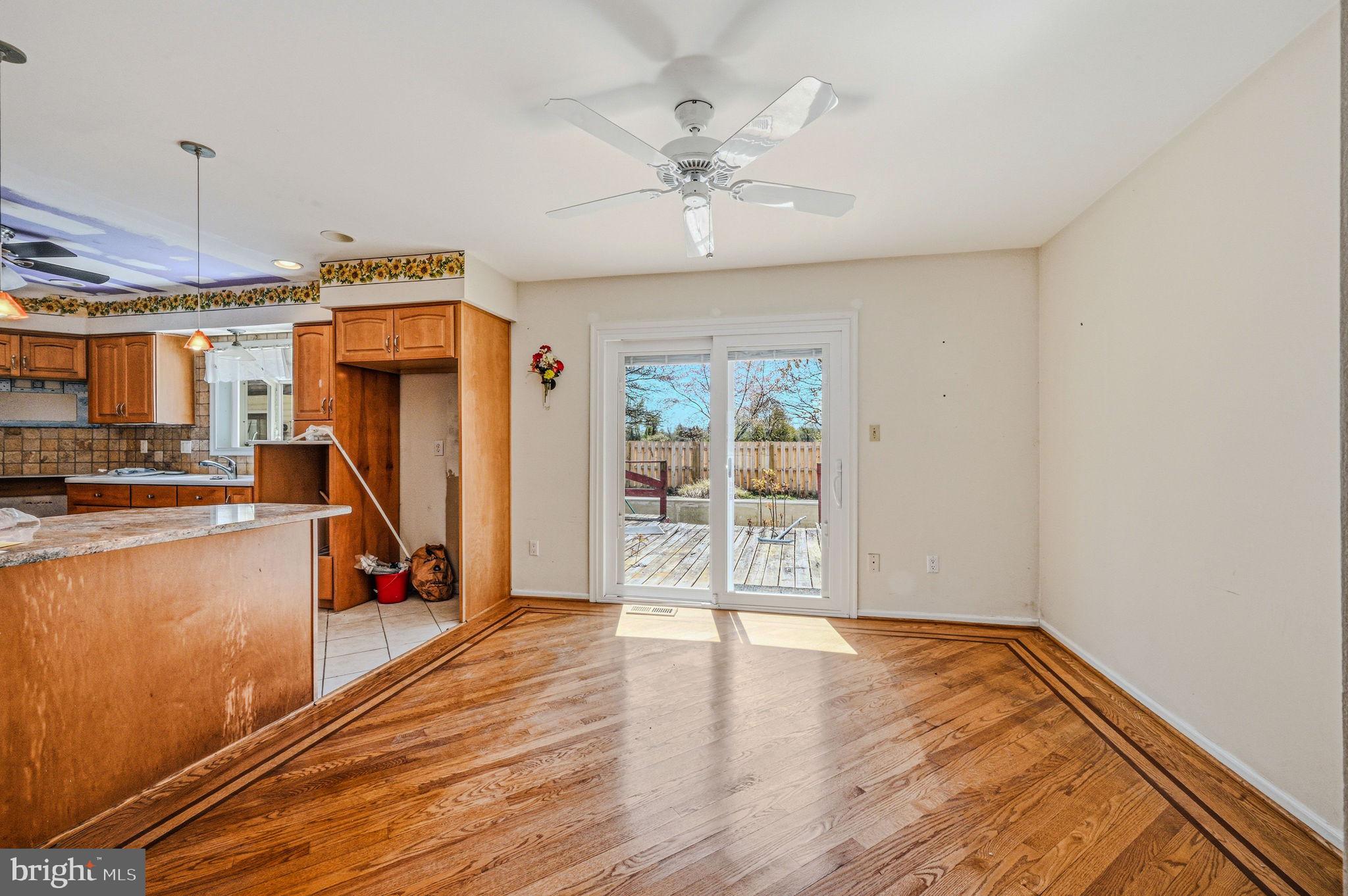 JAMESTOWNE - Residential