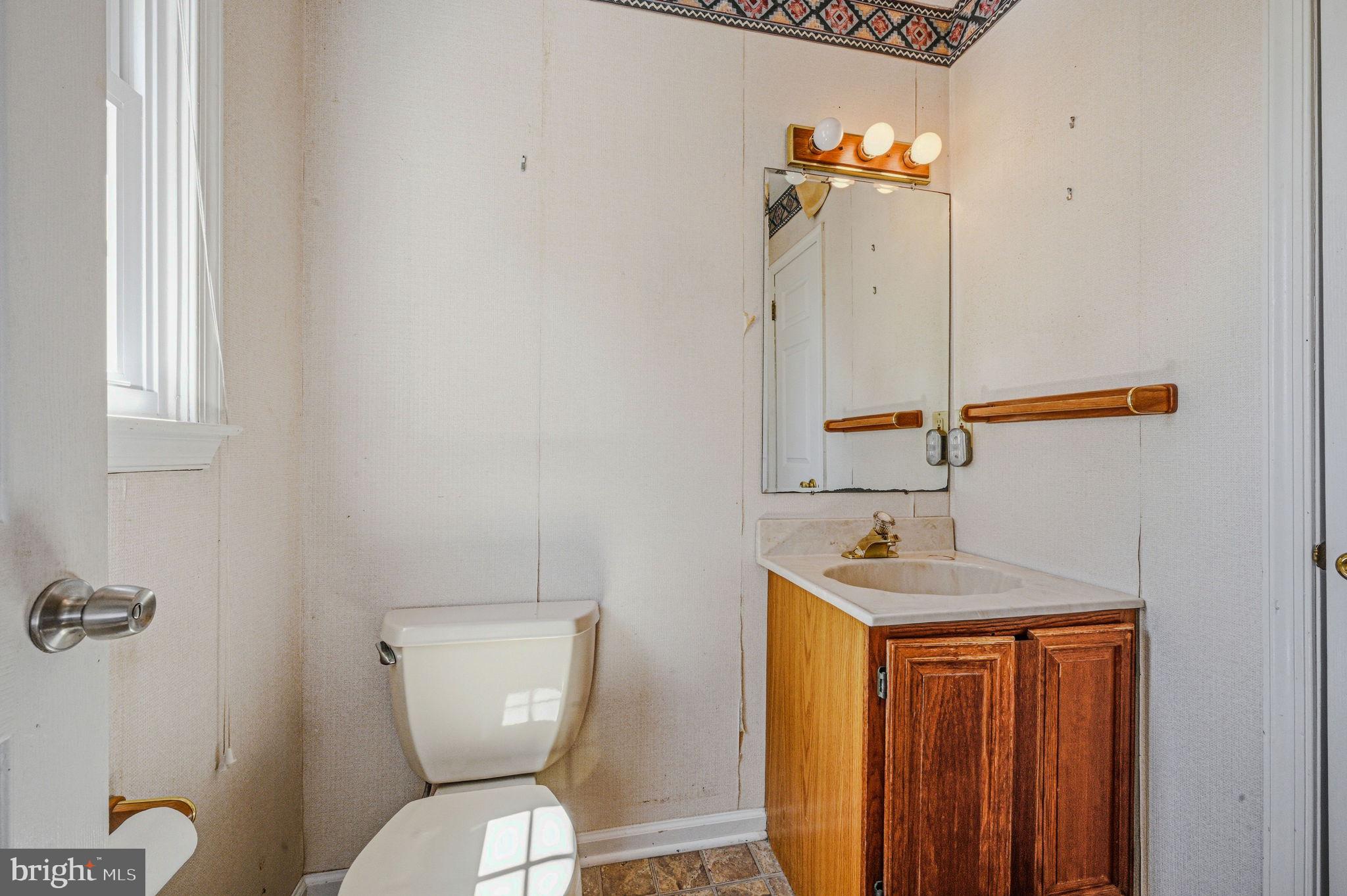 JAMESTOWNE - Residential