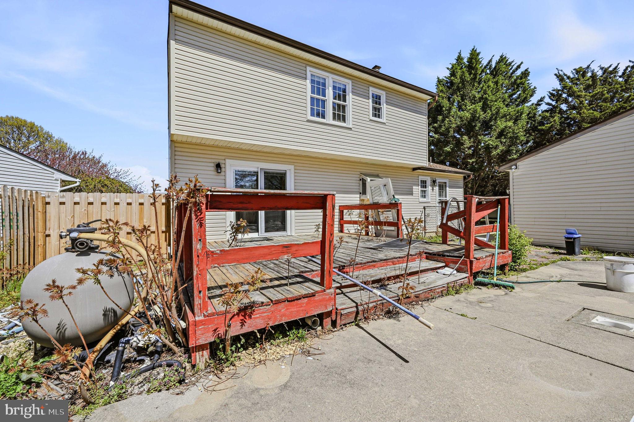 JAMESTOWNE - Residential