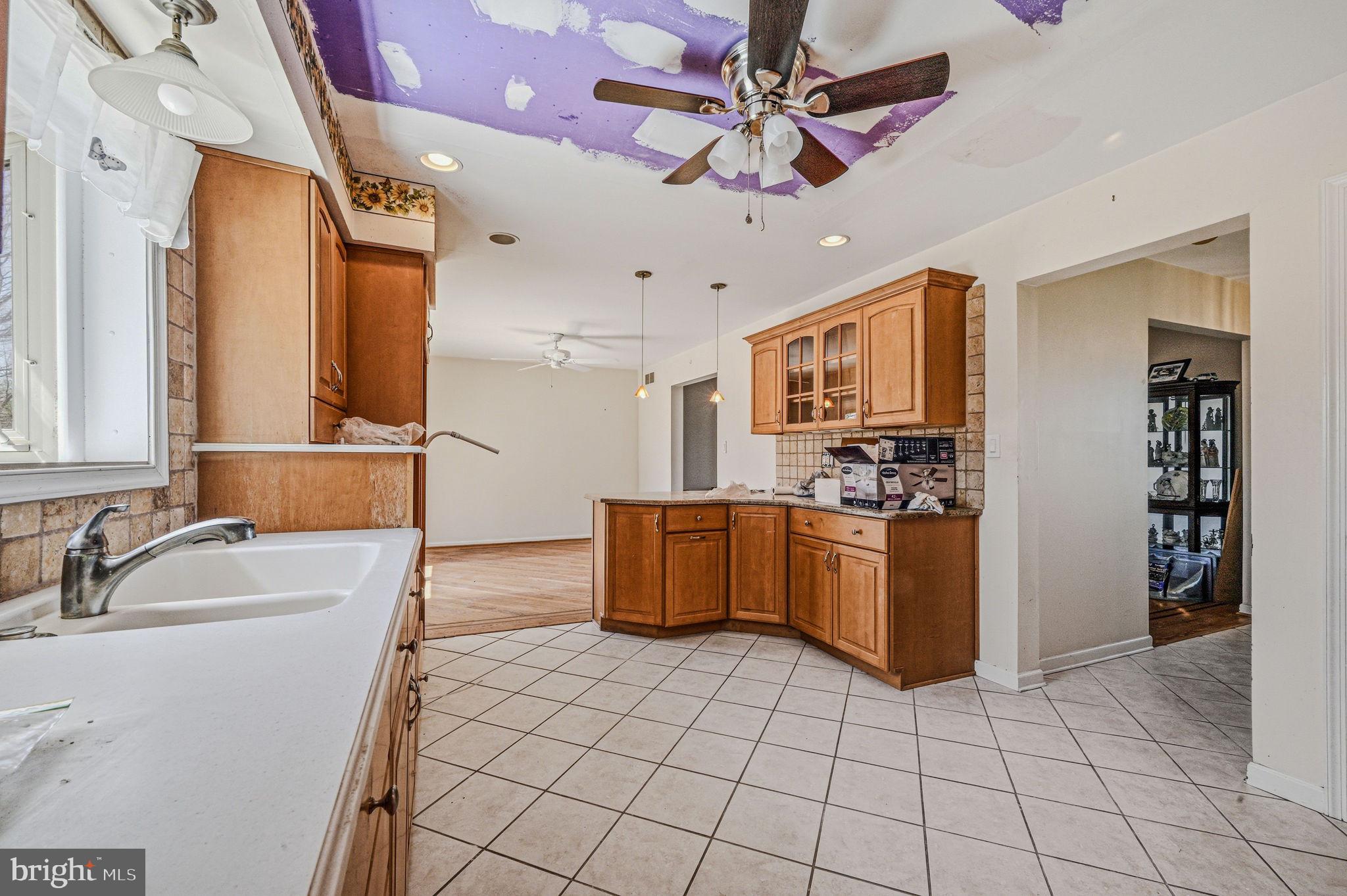 JAMESTOWNE - Residential