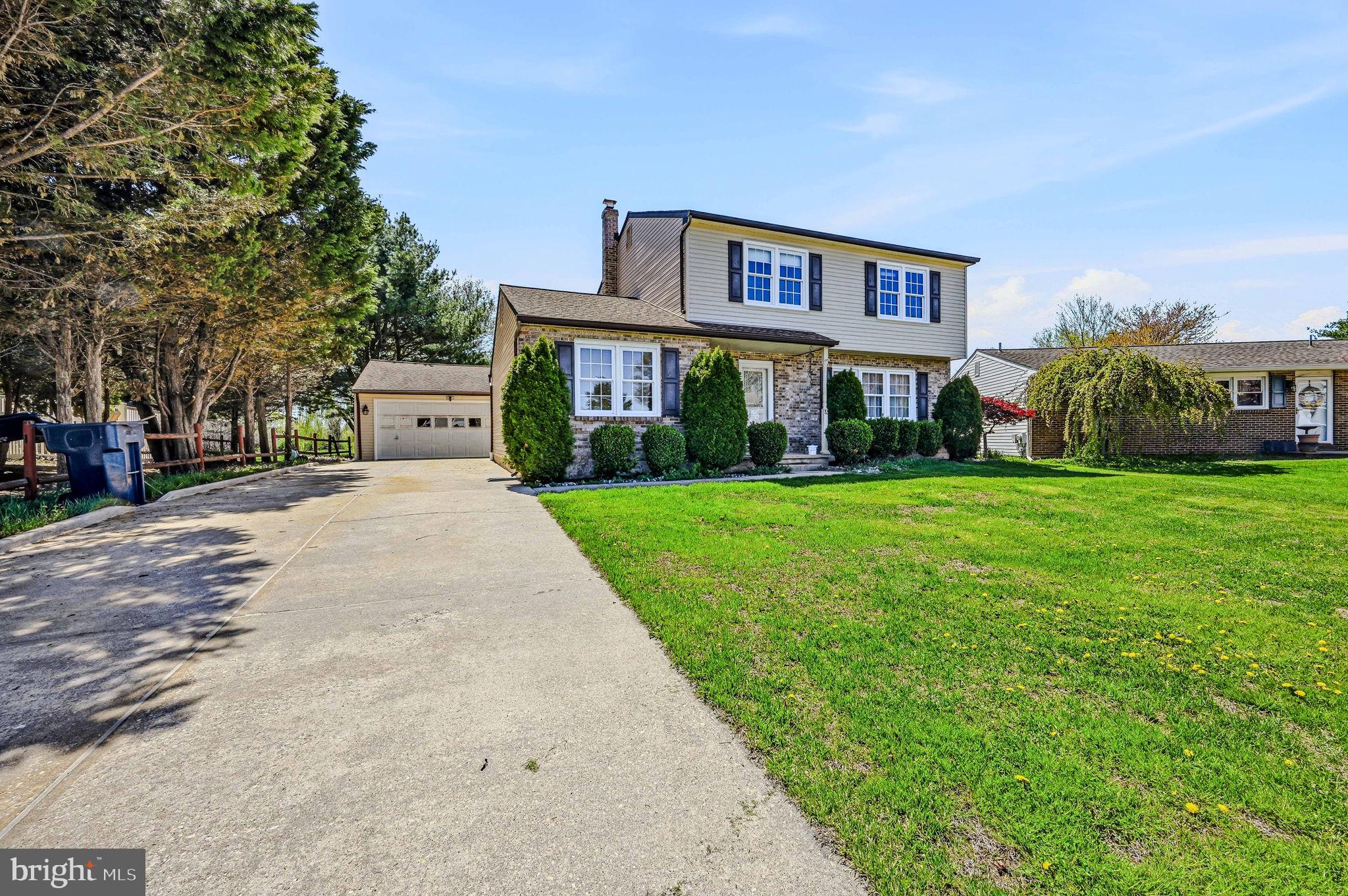 JAMESTOWNE - Residential