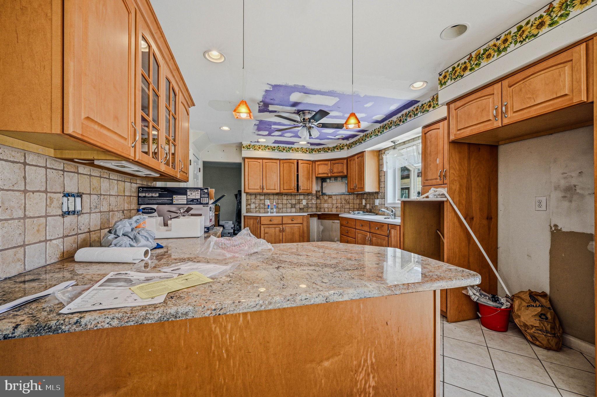 JAMESTOWNE - Residential