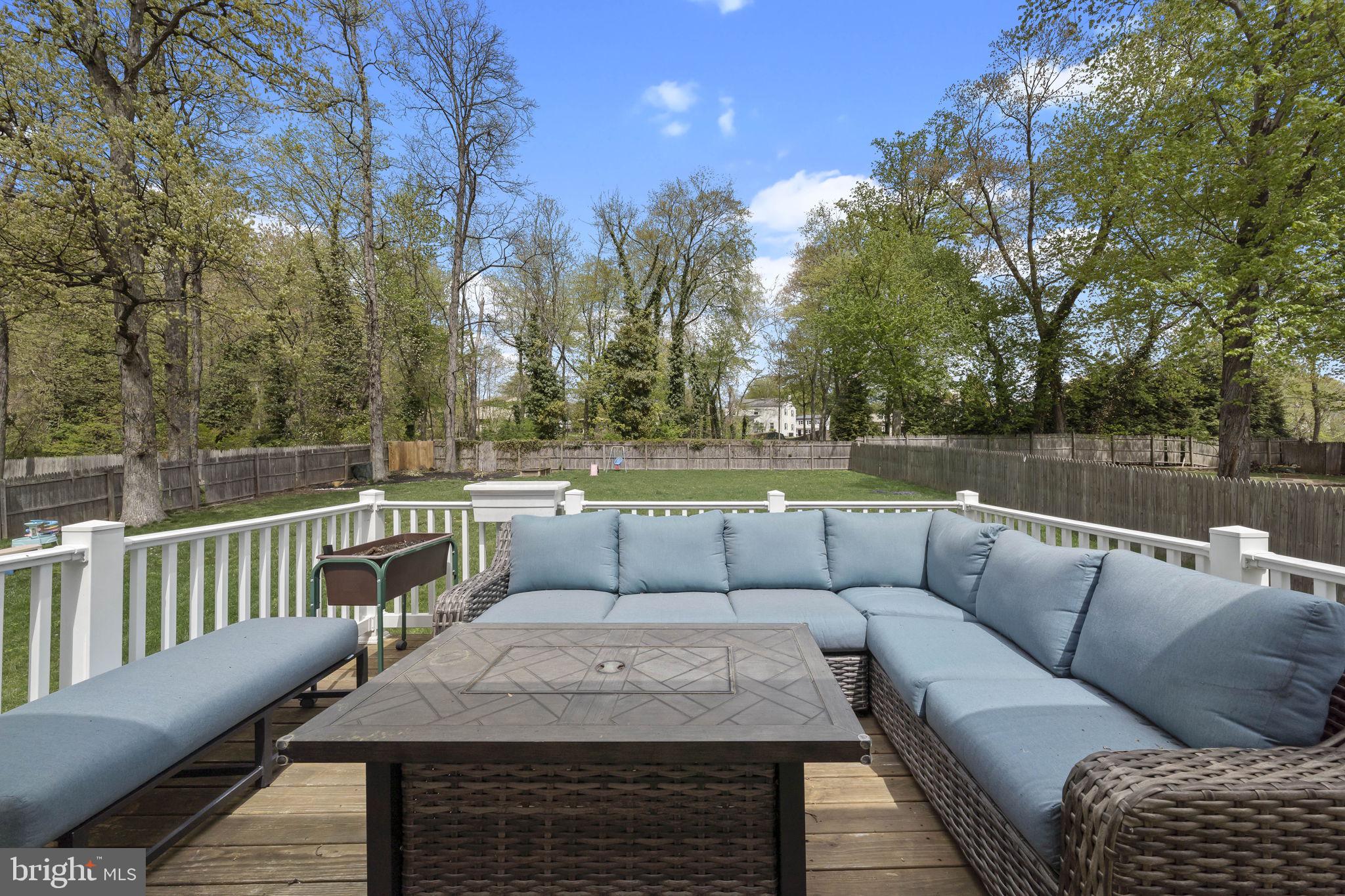 PALOMINO FARMS - Residential